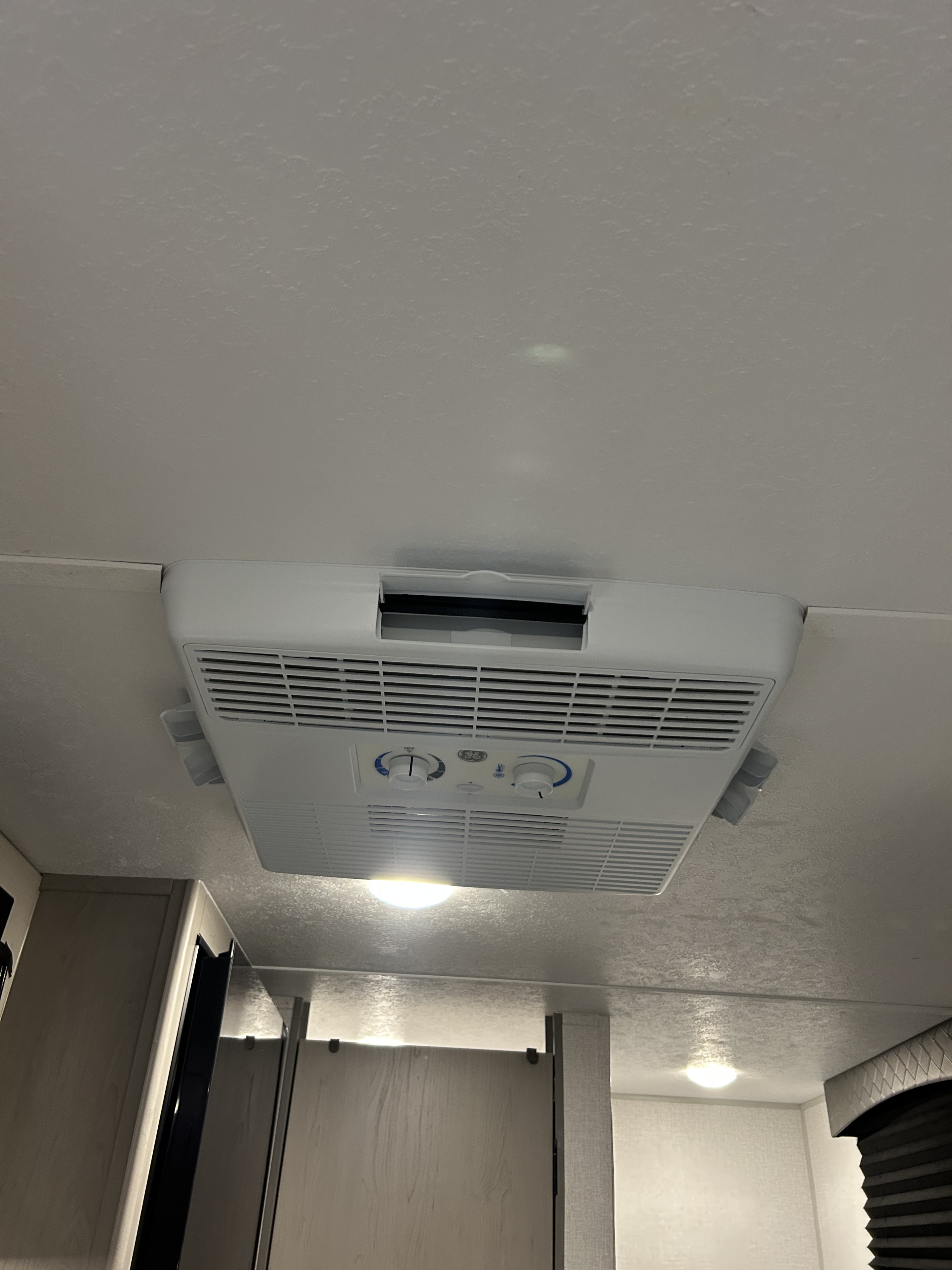 RV rental AC unit on ceiling, showing controls & vents for interior comfort.. Clipper 17CBHCADET 2024