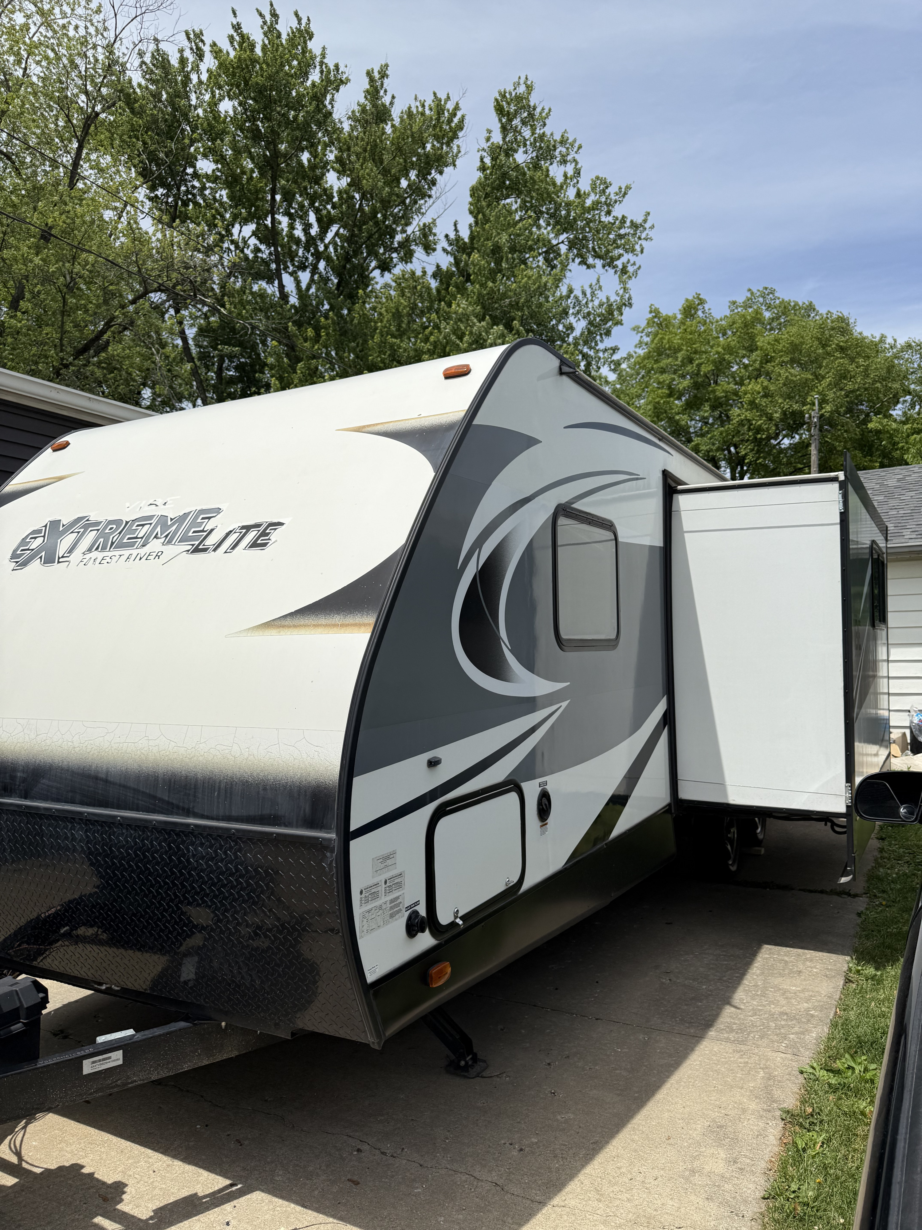 Adventure-Ready 2017 Forest River Vibe 268RKS