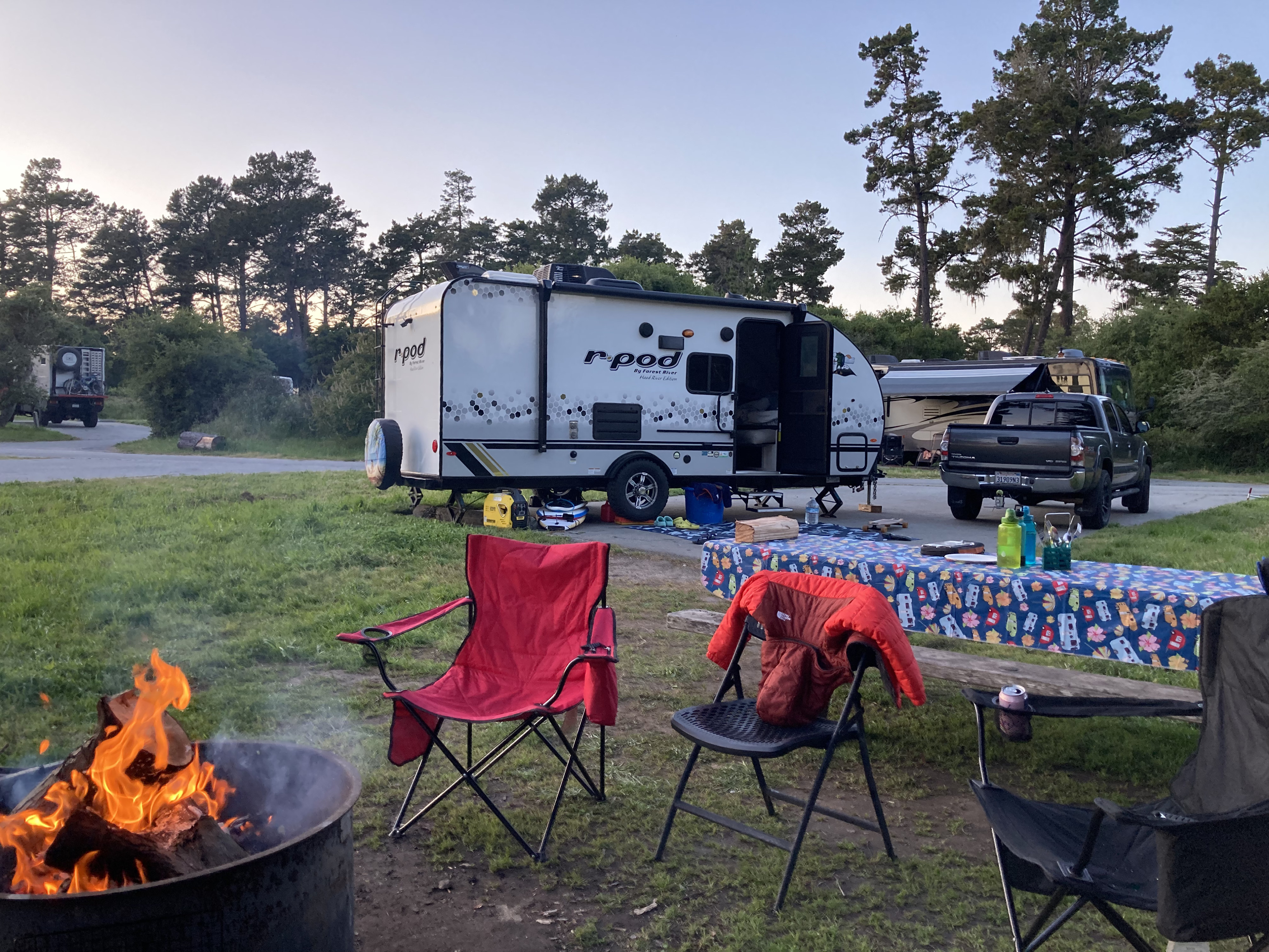 2022 r-pod, SOLAR POWER, GLAMPING made EASY, WE DELIVER and SET-UP for YOU