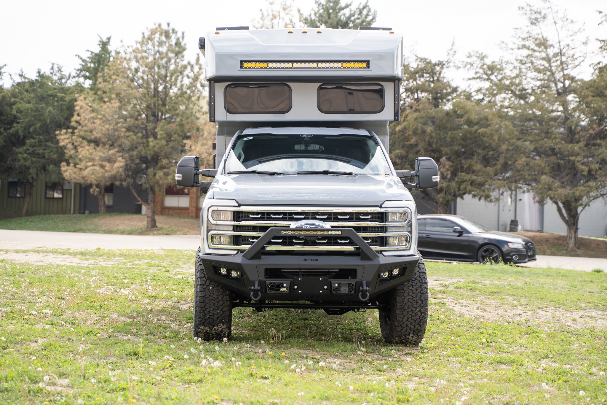 Photos 2025 Ford F350 Truck Camper Rental in Longmont, CO