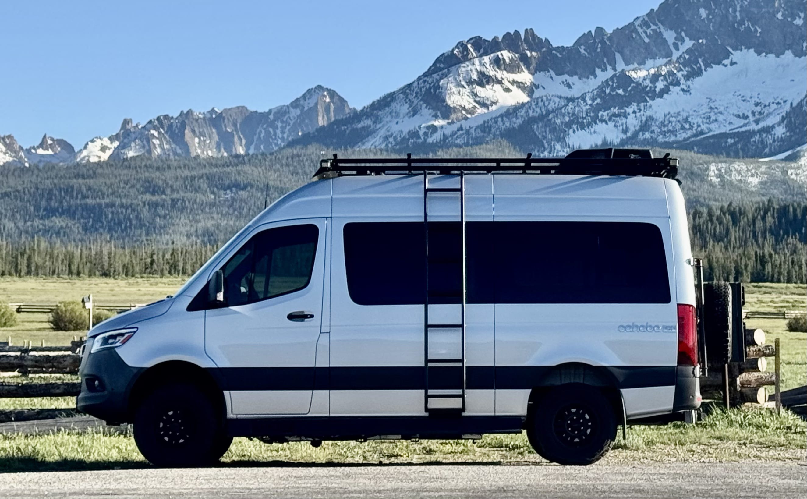 Roameo - Your Mercedes Tiffin Cahaba 4x4 Adventure Van!