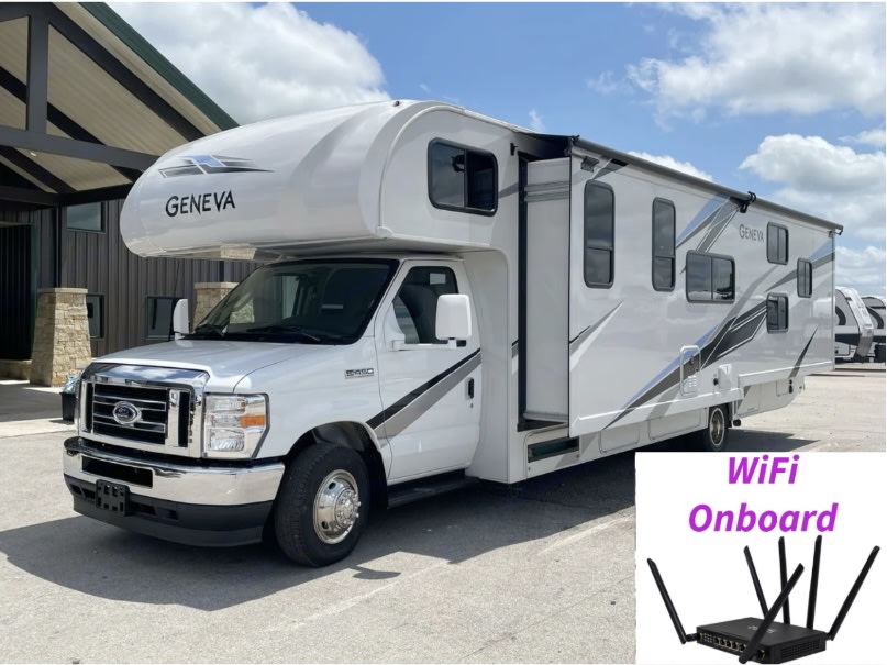 WiFi - LUXURIOUS - Sleeps 8 - Fits in State Parks