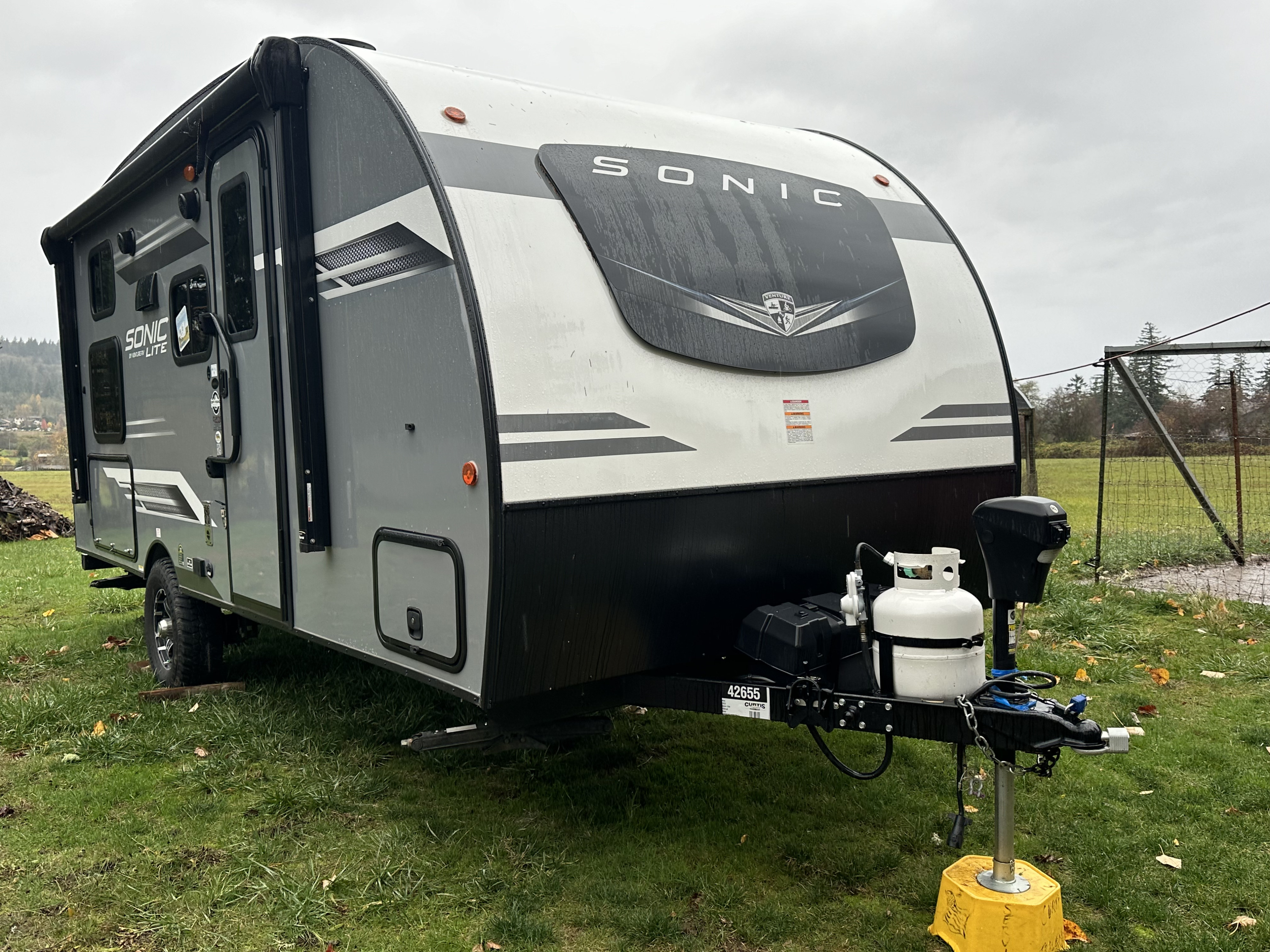 2023 Venture Sonic SL169VUD w/ bunk beds