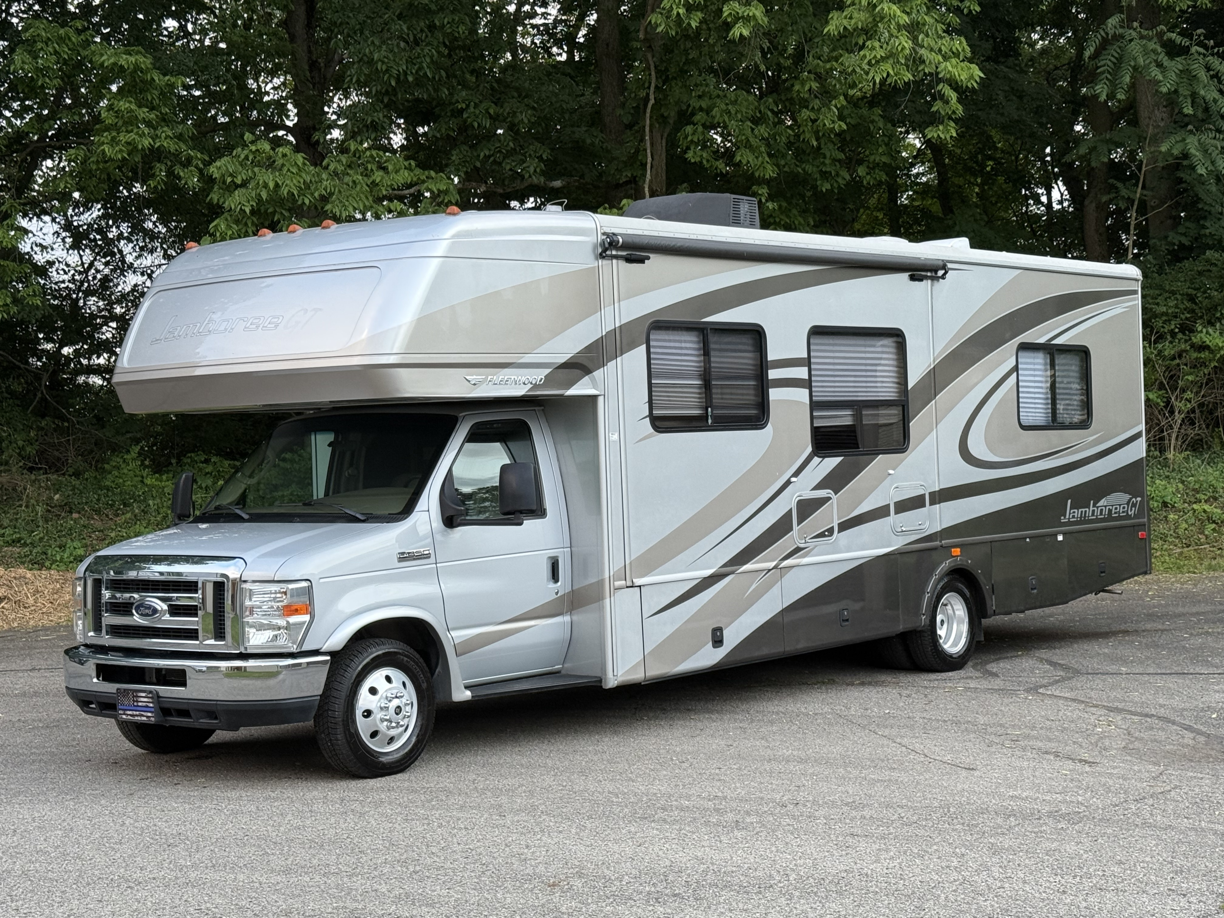 Luxury Jamboree GT Ready to Roll!
