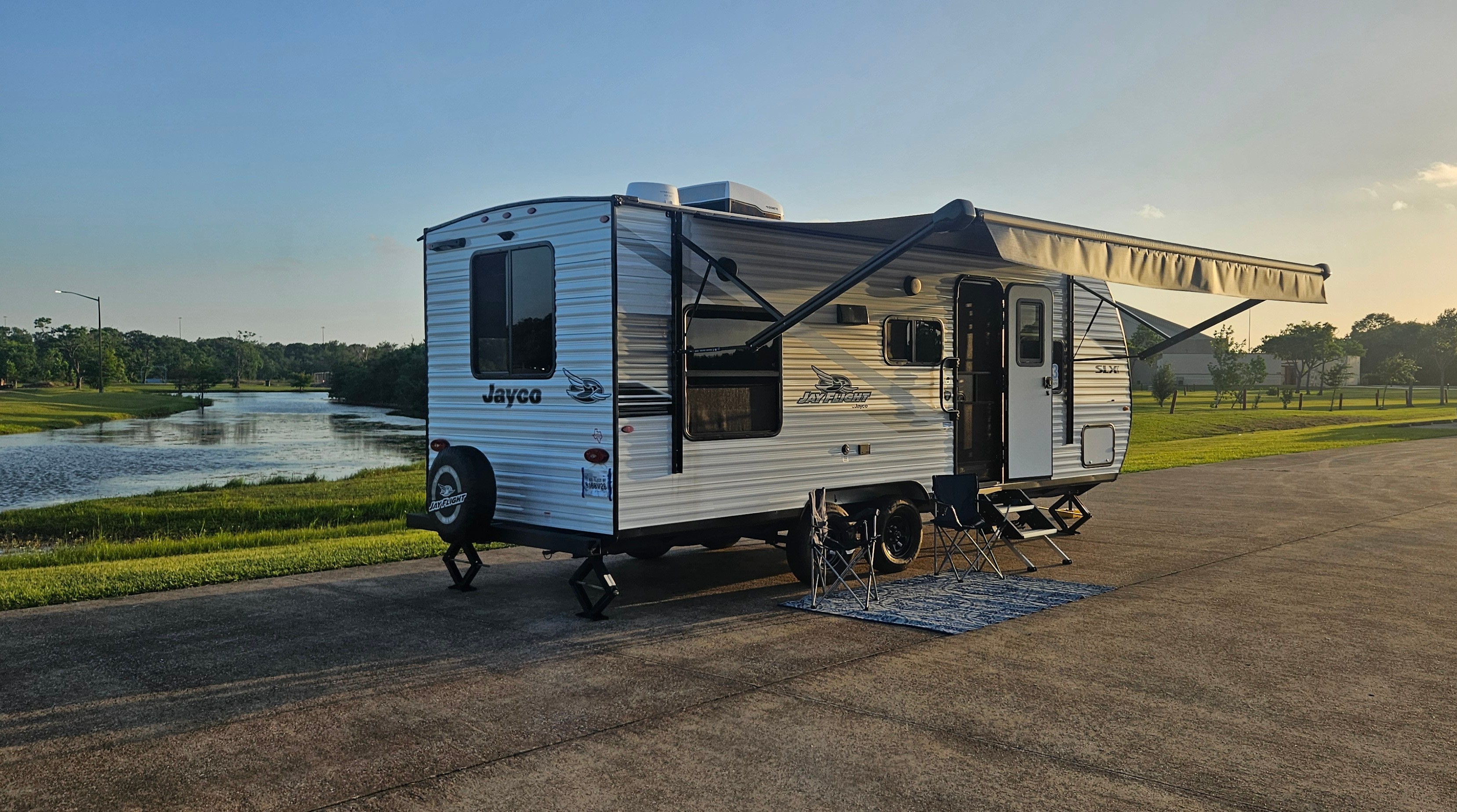 2025 Jayco Jay Flight SLX 210 QB (Couples and Small Families Trailer)