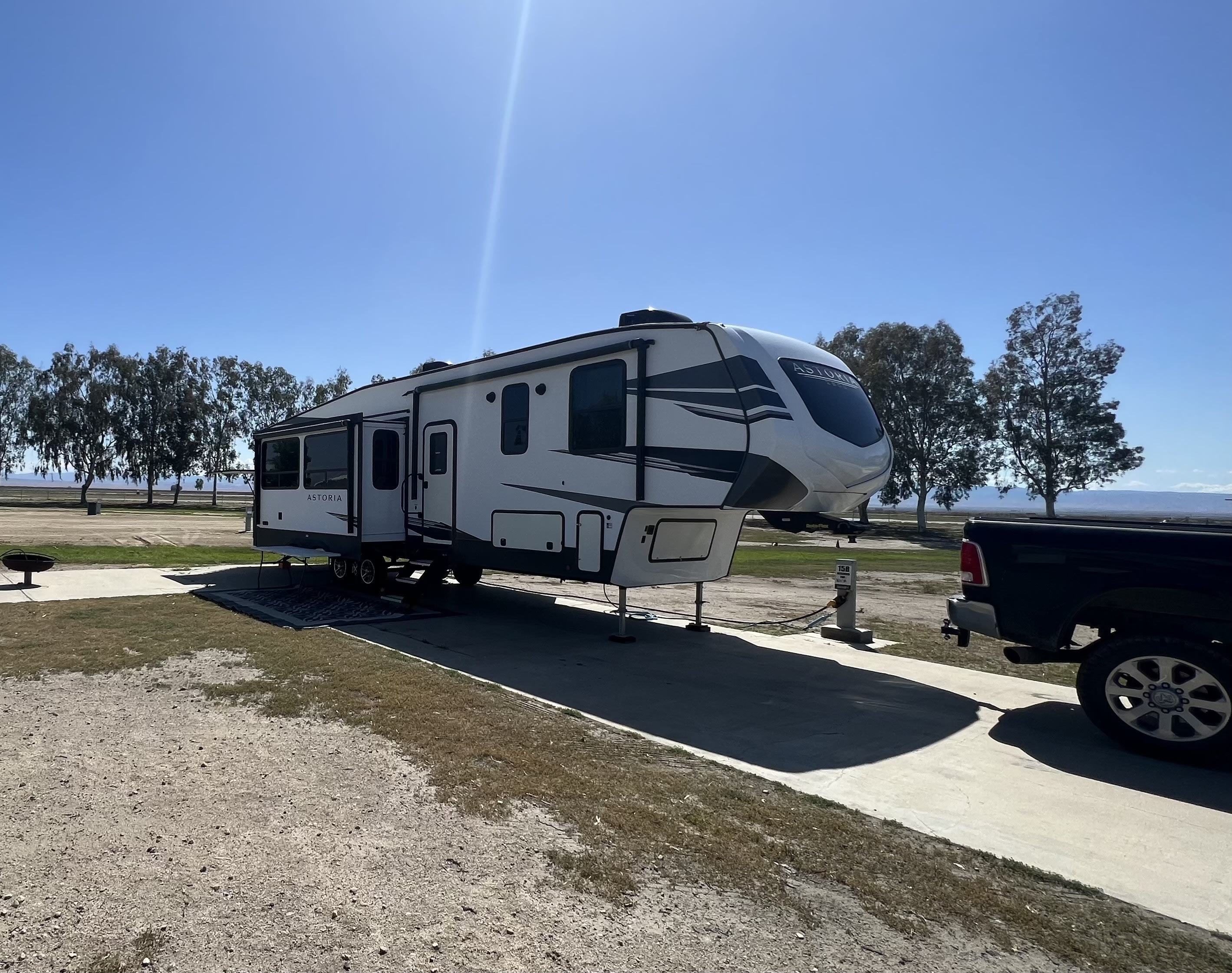 38ft Astoria Bunk House