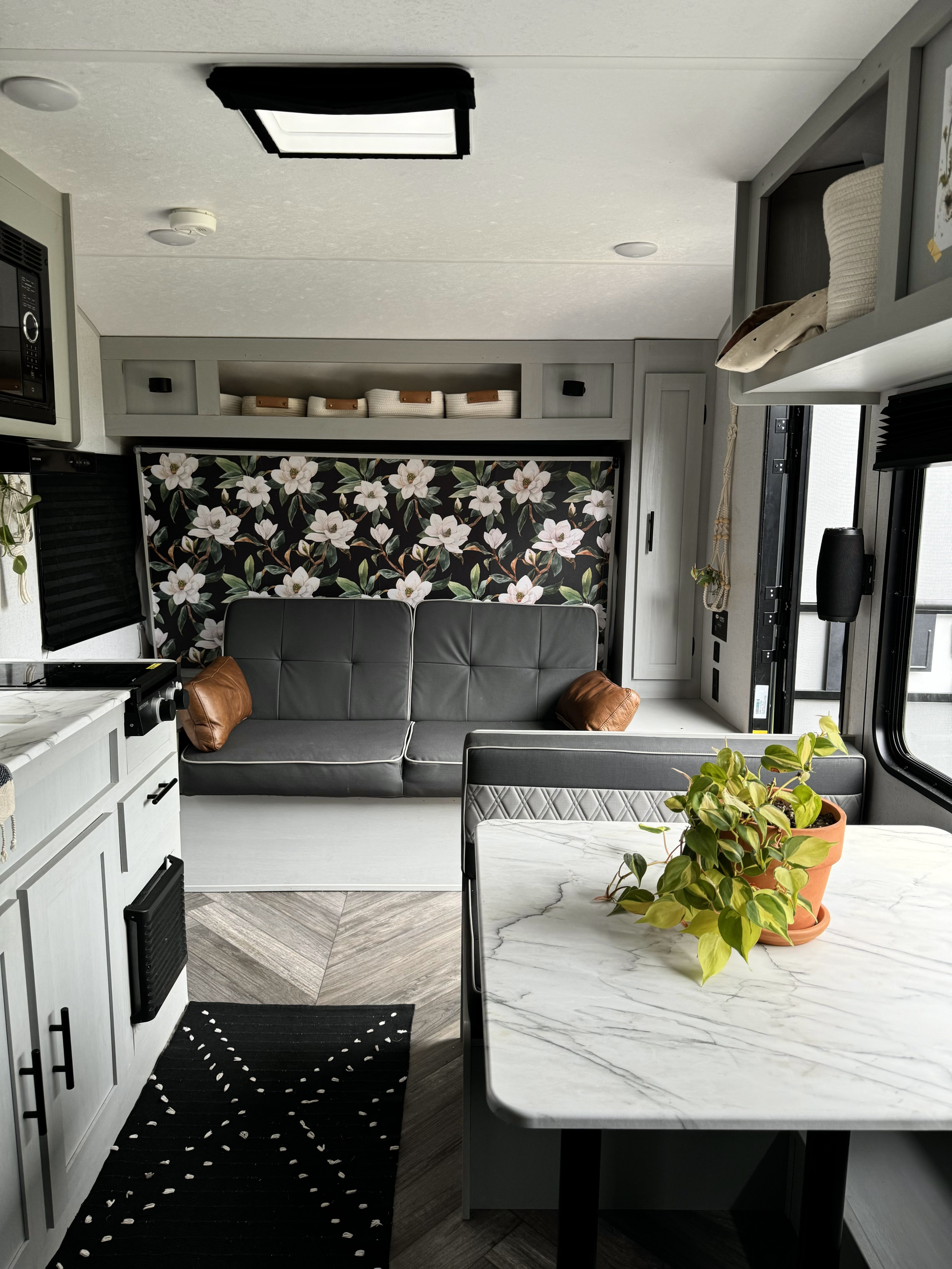 Magnolia Mobile 2022 Forest Salem FSX - stocked, just bring your own linens