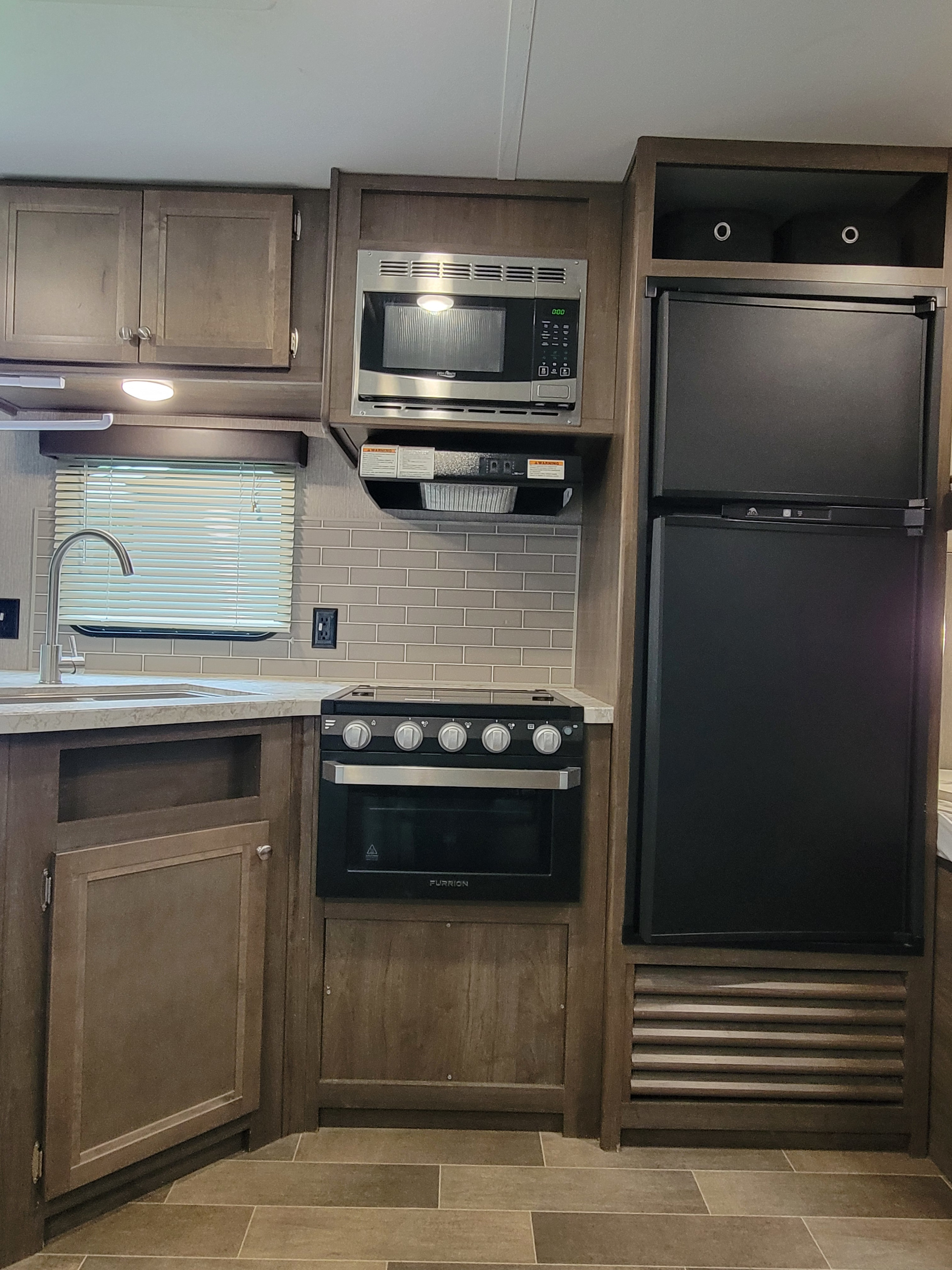 Travel trailer RV Rental 