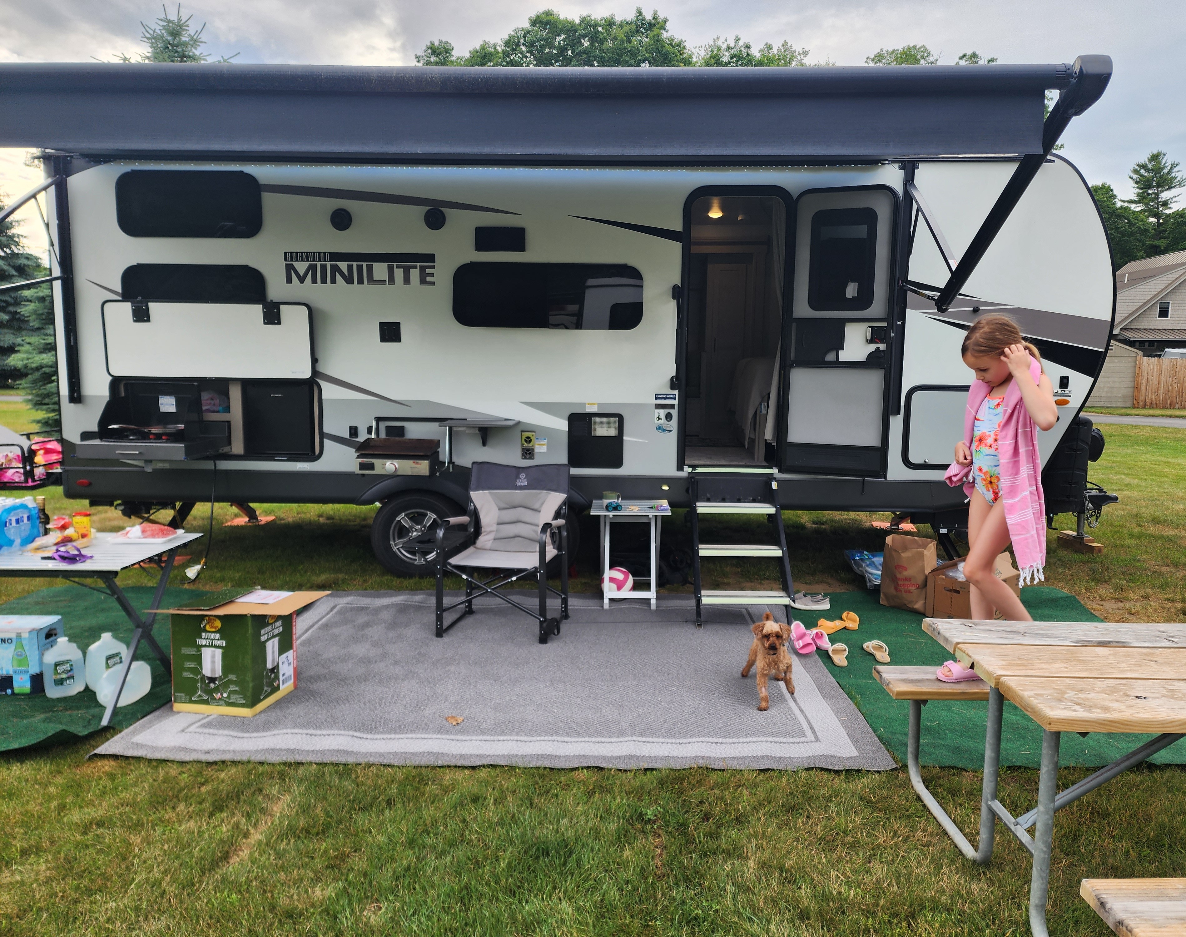Stylish 2023 Forest River Camper