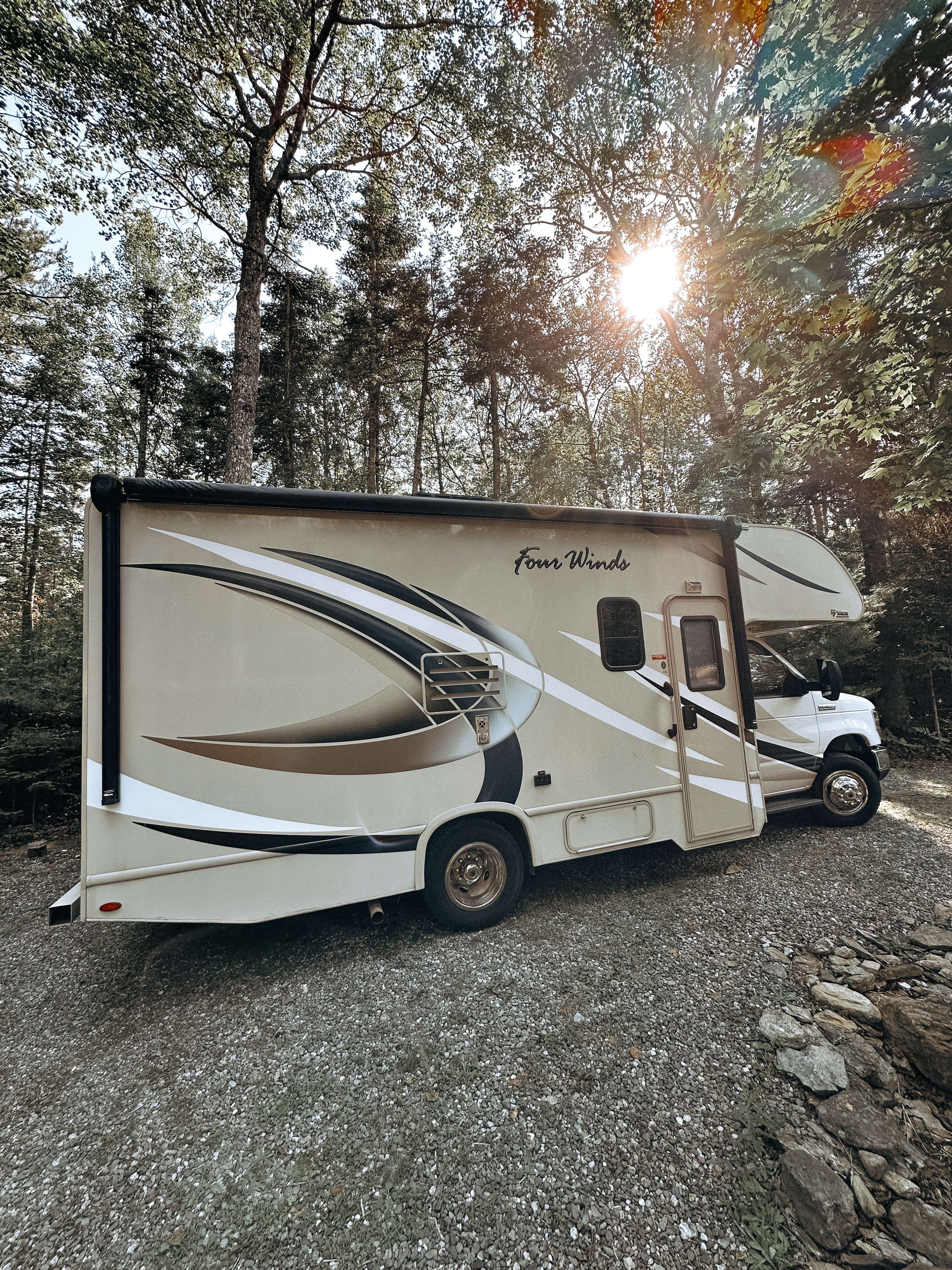2018 Thor Motor Coach Four Winds