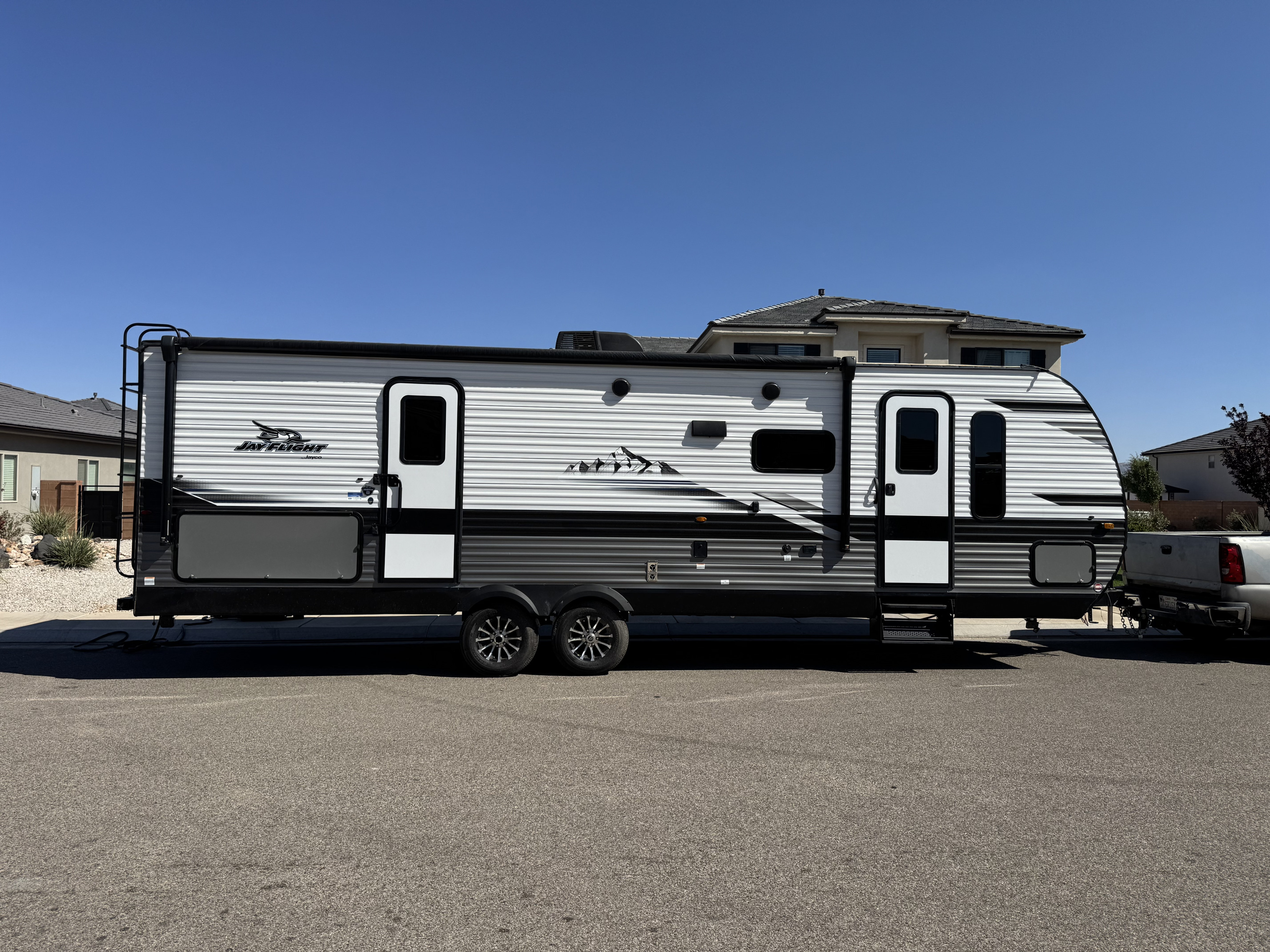 33FT Jayco Jayflight
