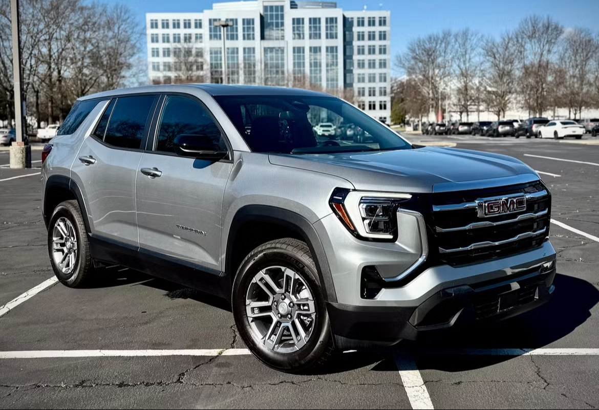 2025 GMC Terrain