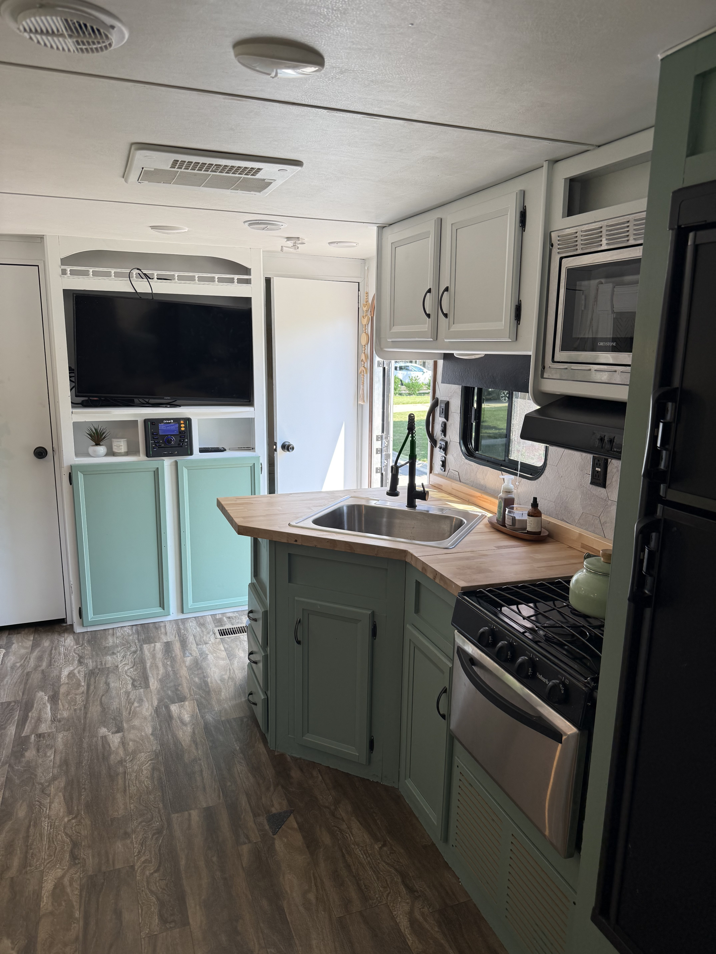 2016 RENOVATED Gulf Stream Conquest