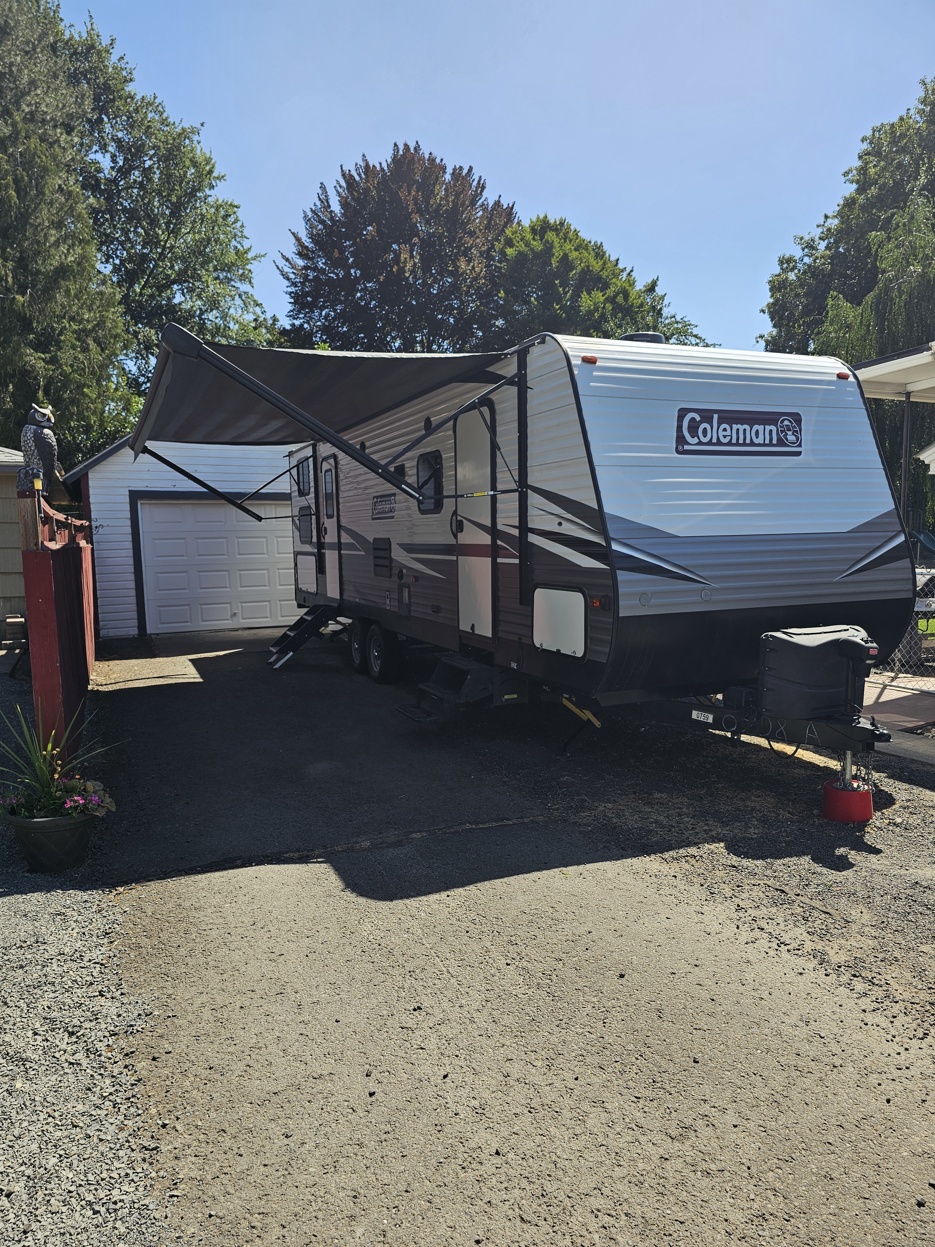 Spacious 2021 Coleman bunkhouse
