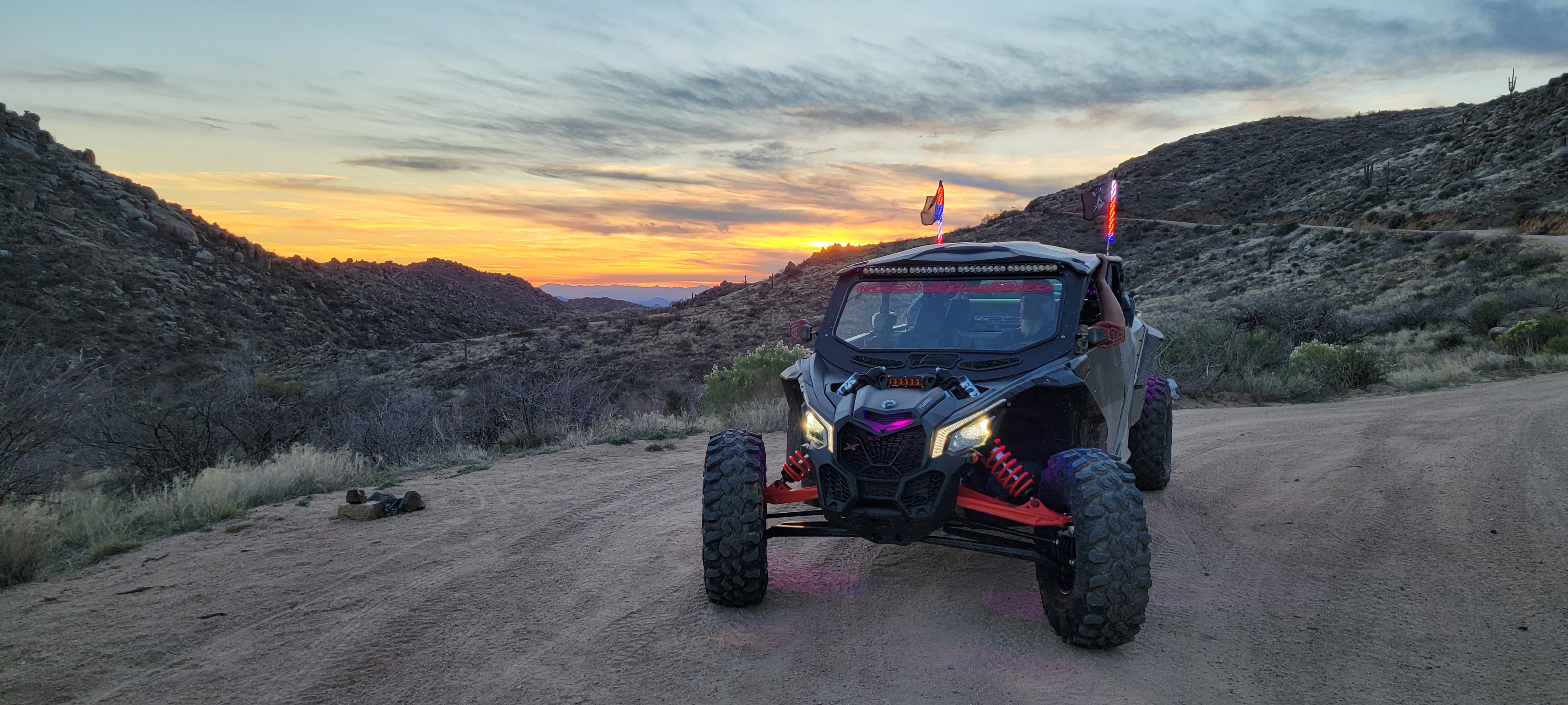 2023 canam rsrr