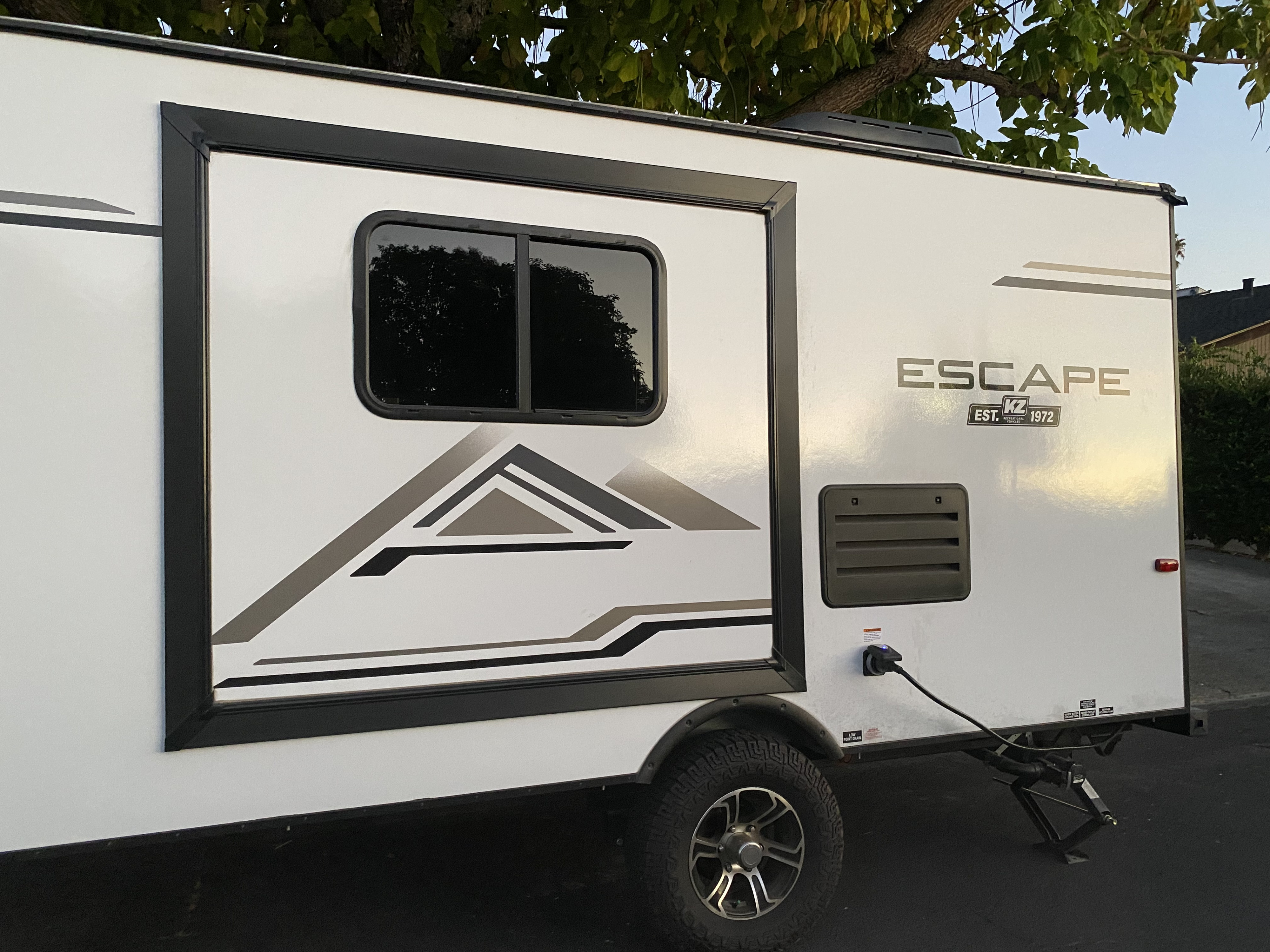2021 K-Z Manufacturing Escape