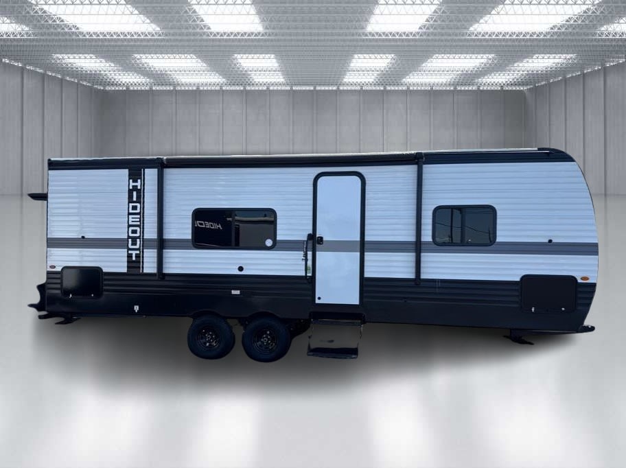 240 Bunkhouse easy Tow