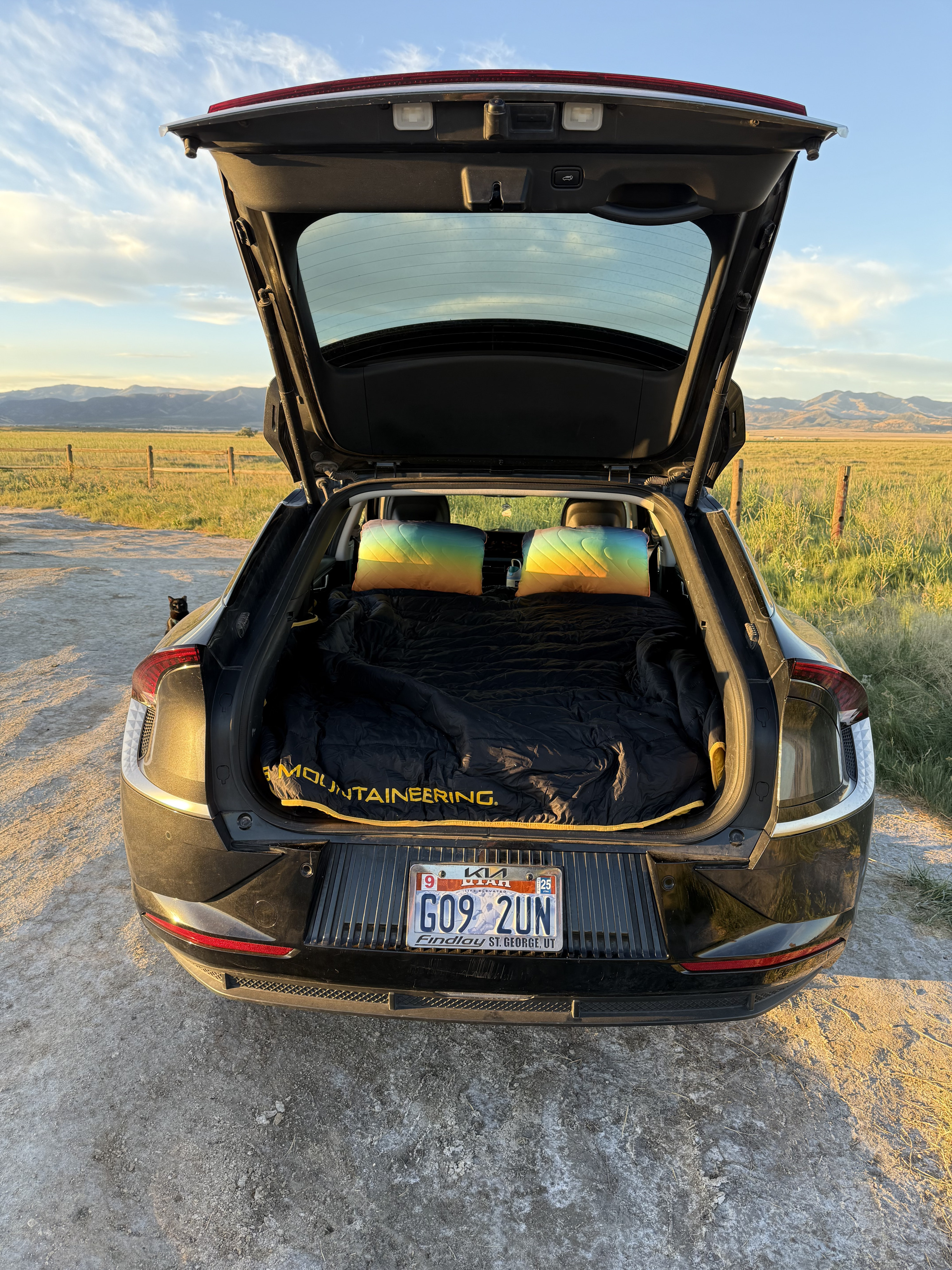 KIA EV6 Car/Tent Camping