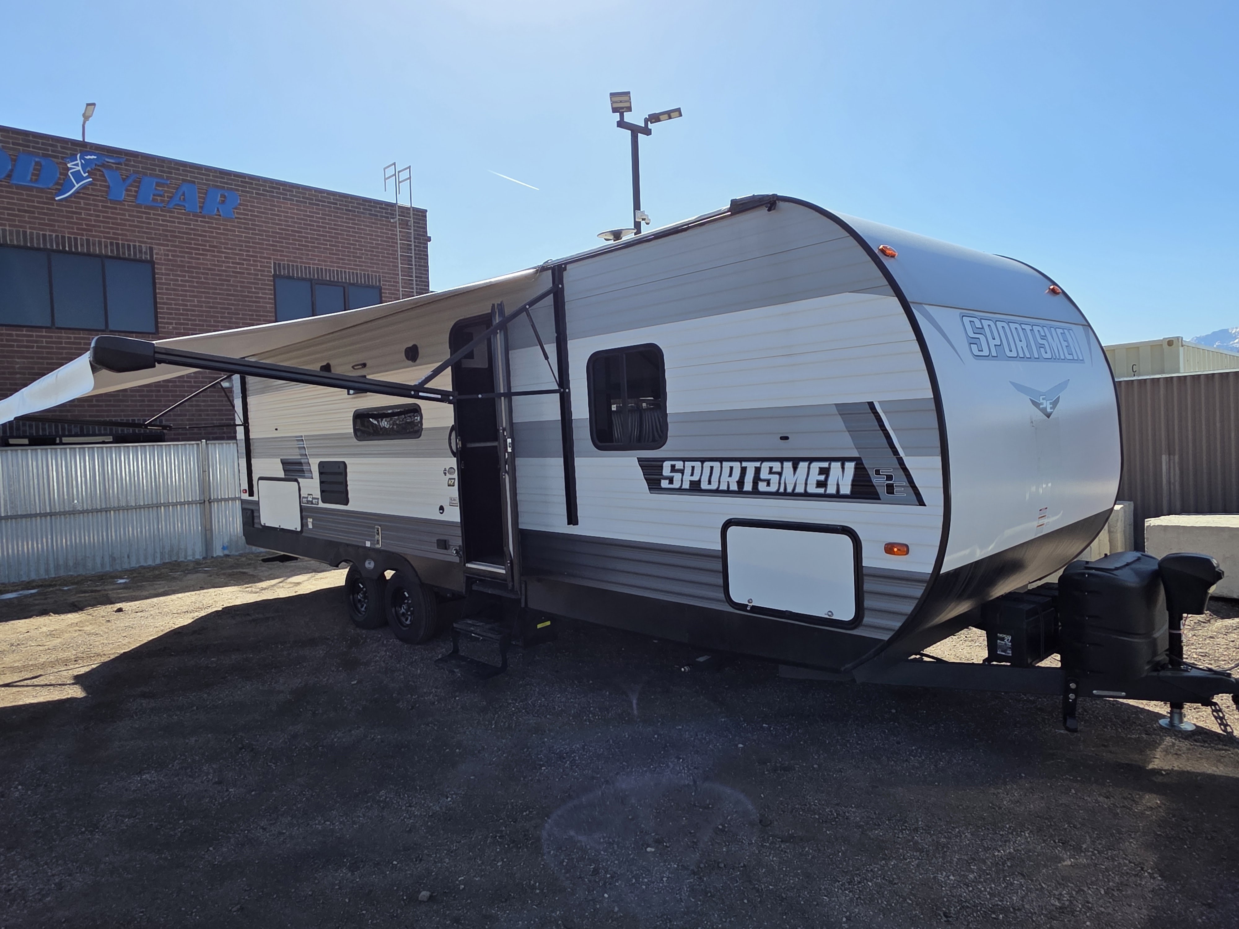 2022 KZ Sportsman 27 Foot