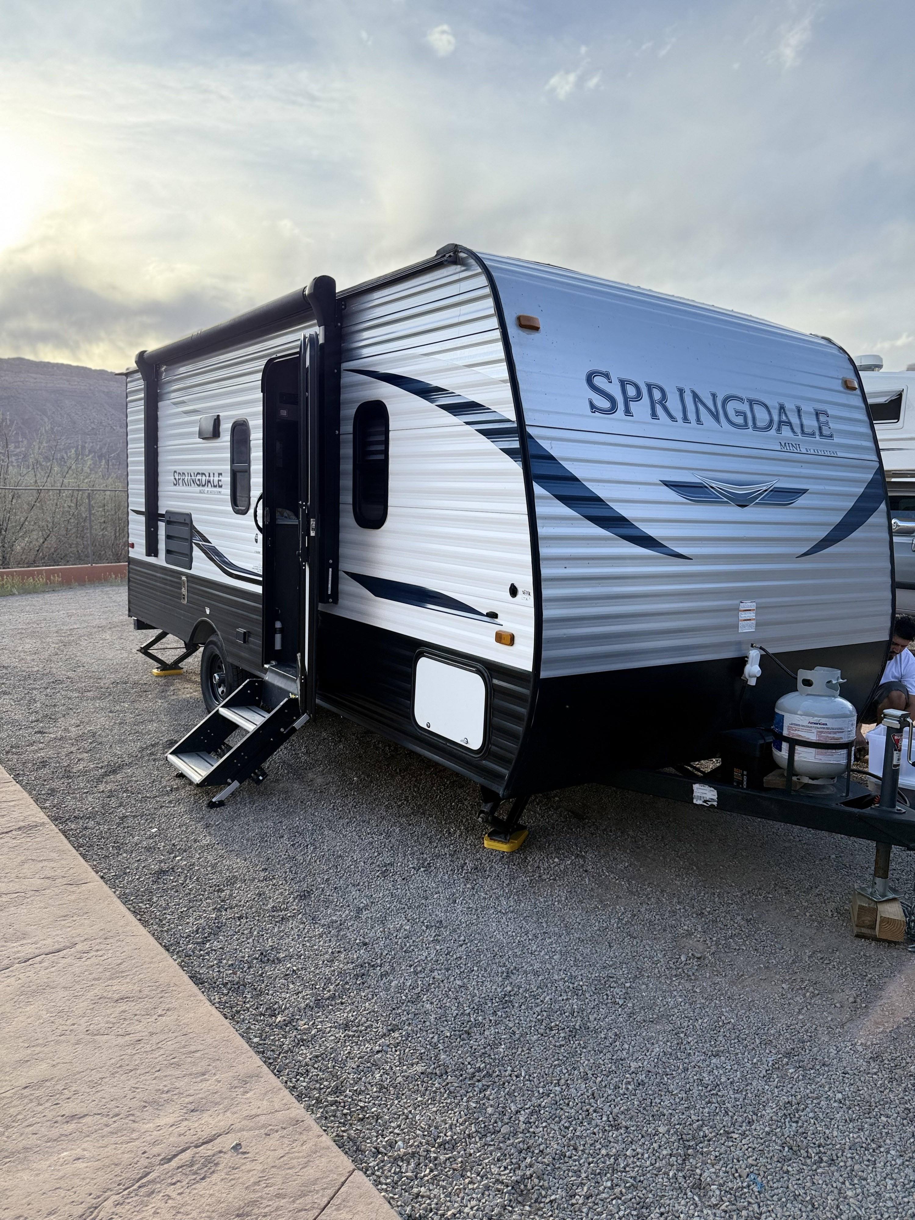 Family-Friendly 2022 Springdale - Sleeps 6, Perfect for Adventures!