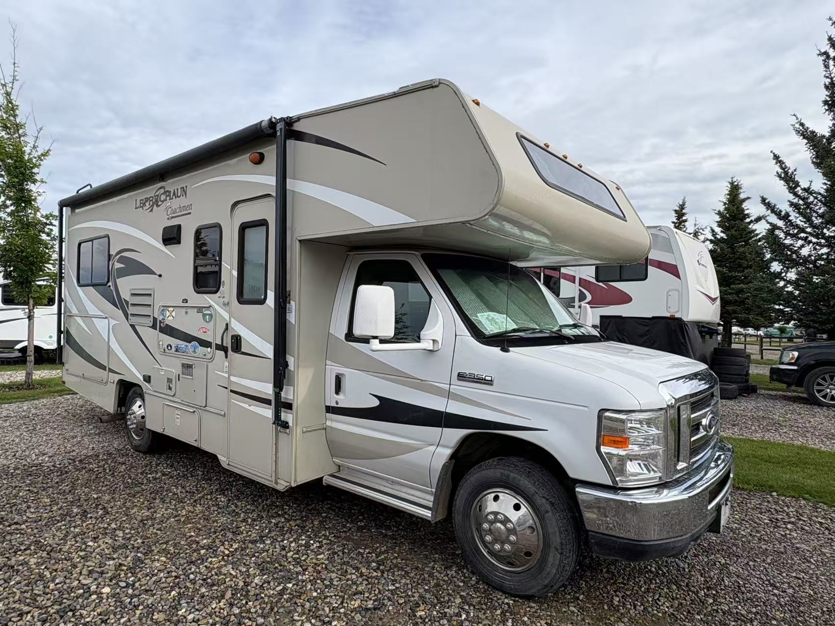 2015 Coachmen Leprechaun View 2 - Calgary RV Rental Details