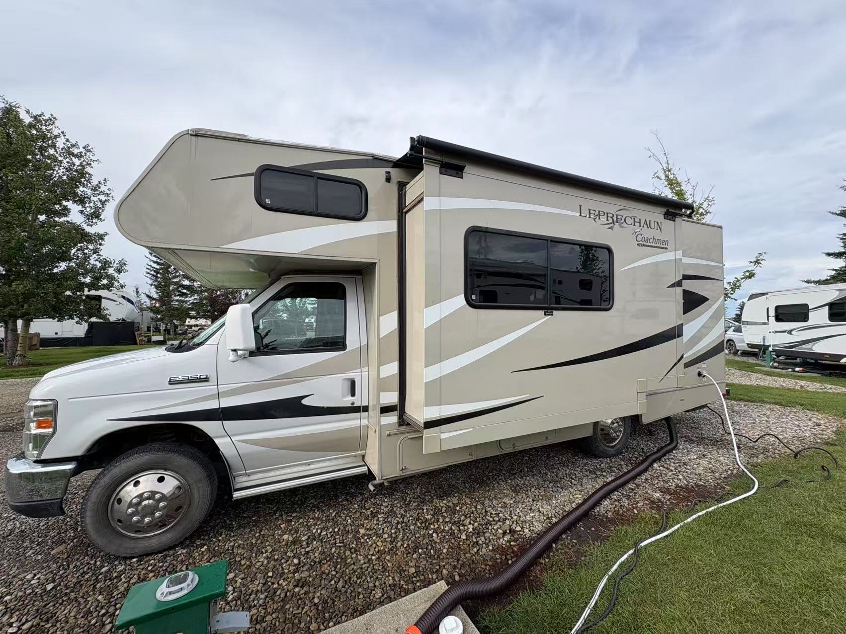 2015 Coachmen Leprechaun View 8 - Calgary RV Rental Details