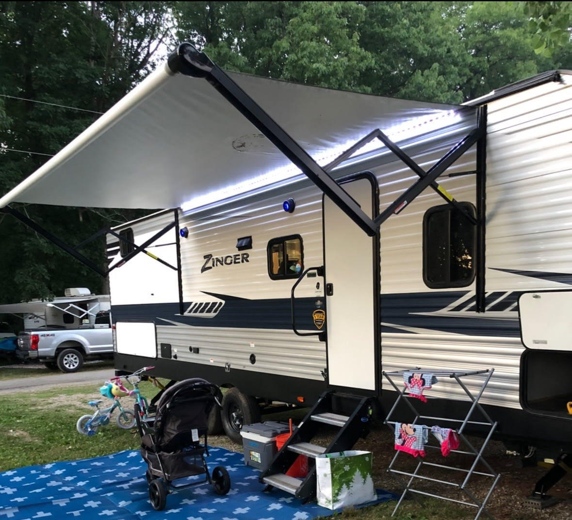 2020 Zinger Bunkhouse
