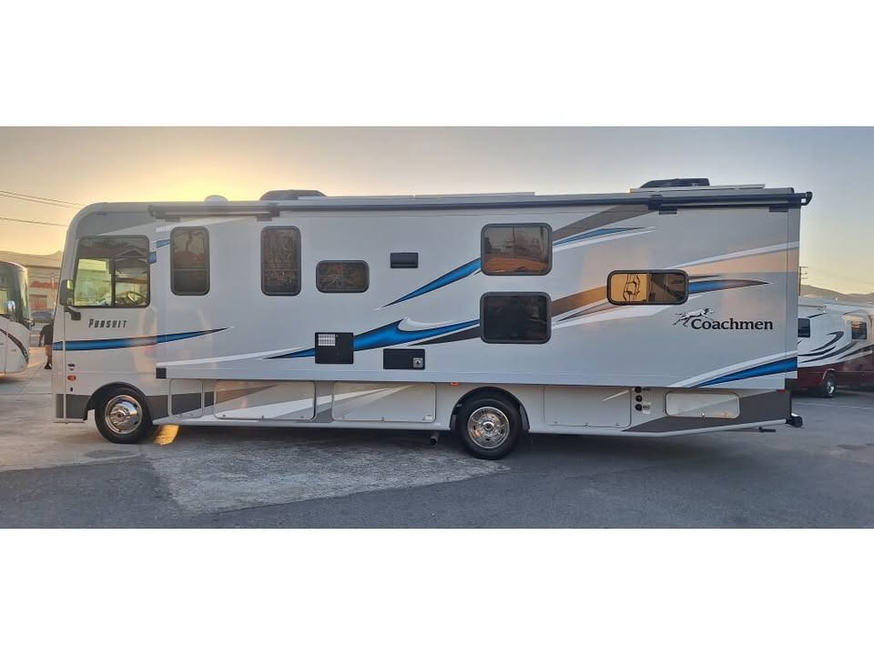 2022 Coachmen Pursuit 31BHF, Sleep 8| Slide-outs | Outdoor TV