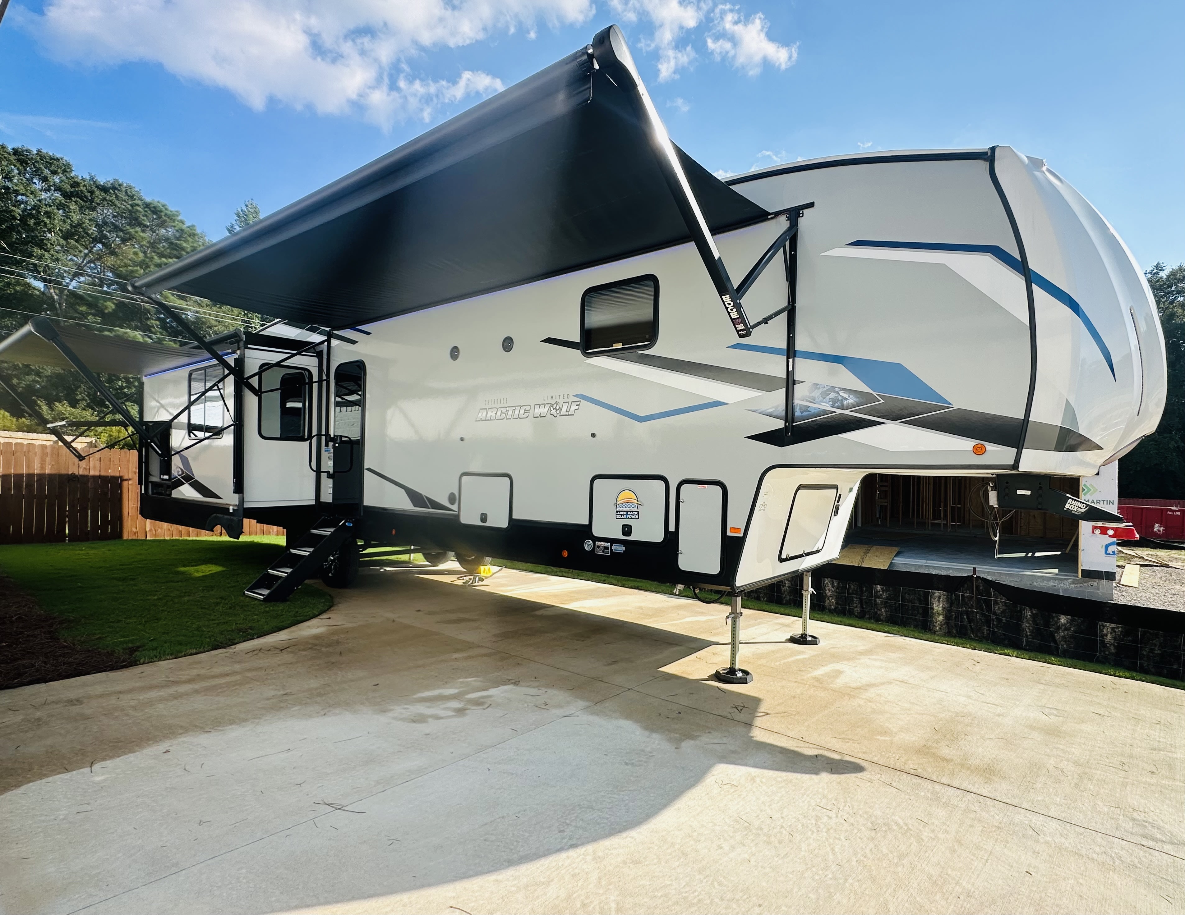 2023 Forest River Cherokee Arctic Wolf 3660 (Ultimate Tailgate Special!)