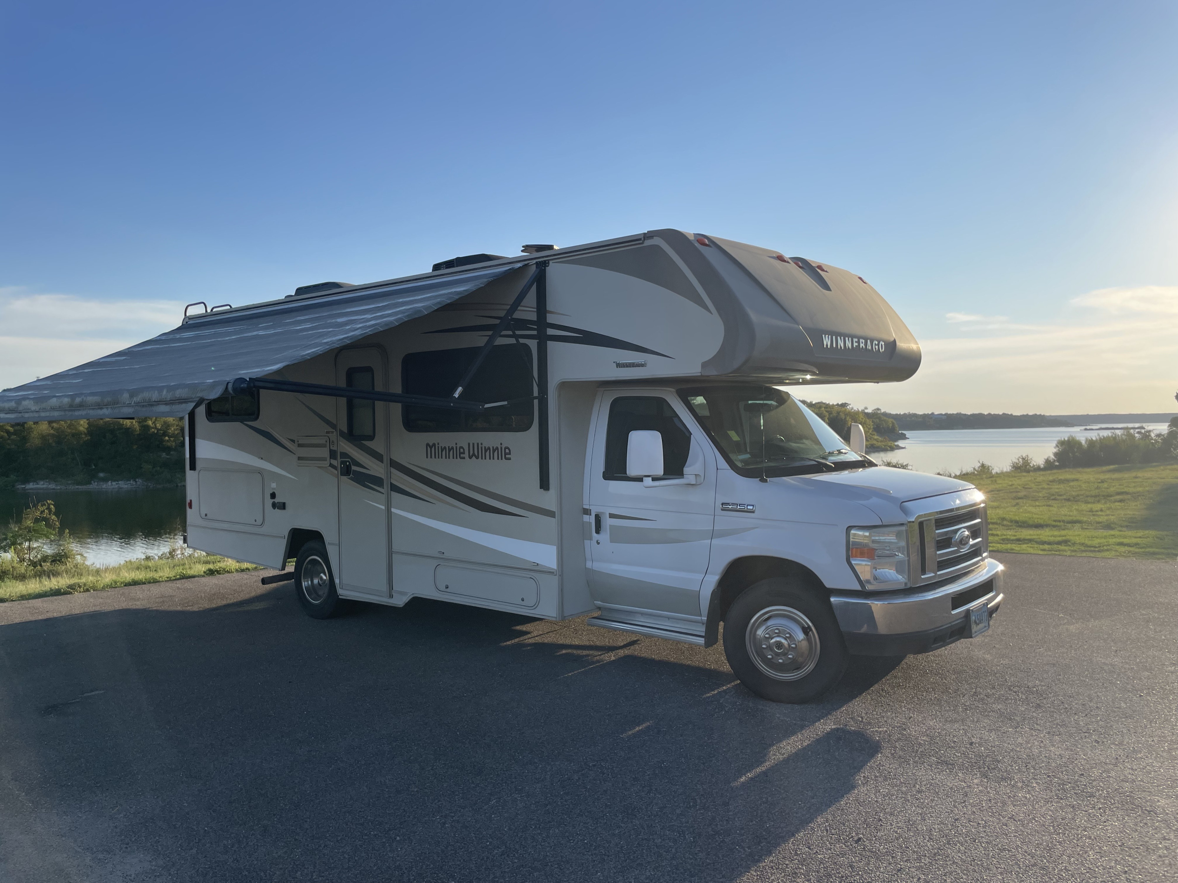 2016 Winnebago Minnie Winnie