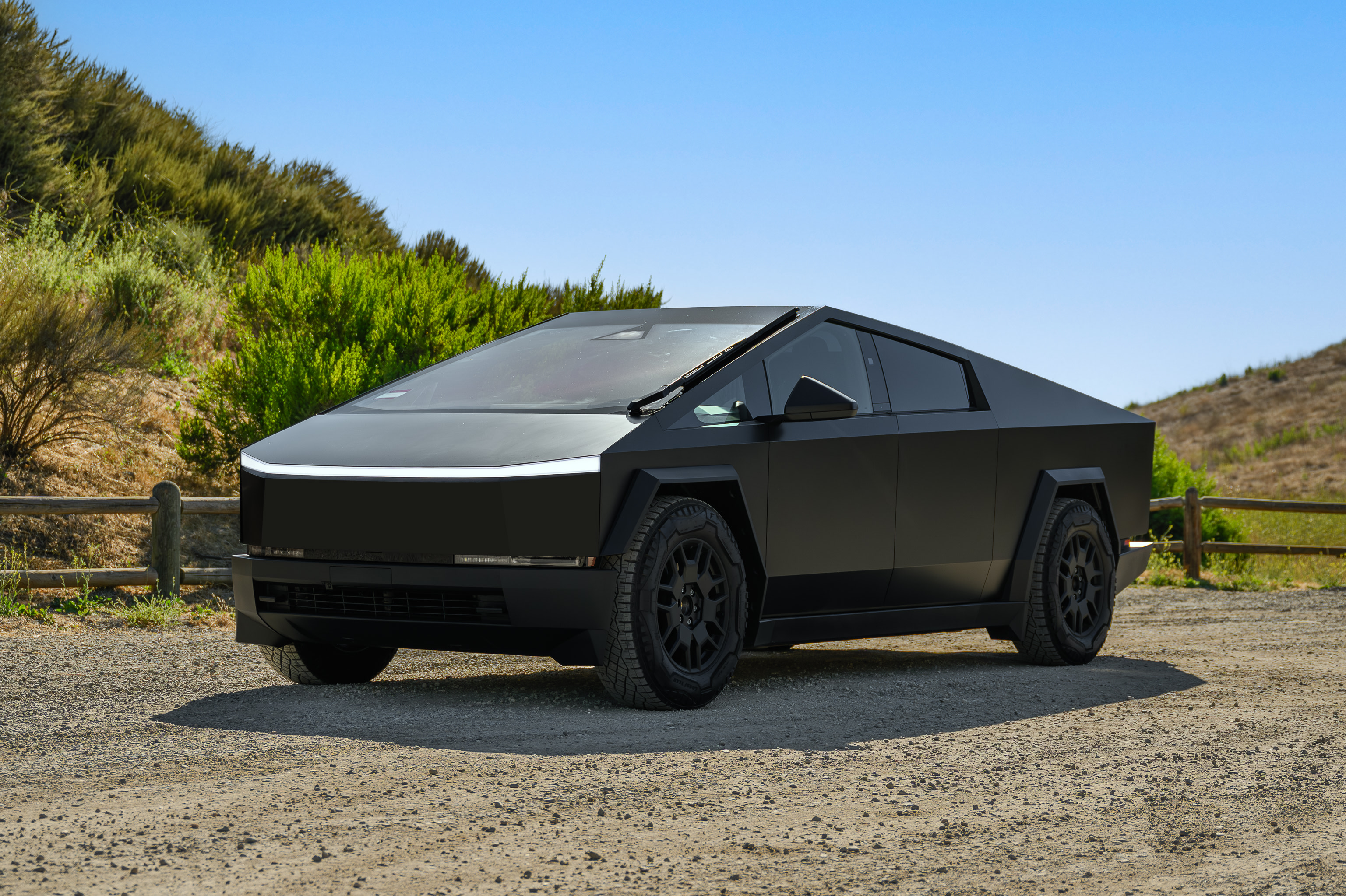 2024 TESLA CYBERTRUCK