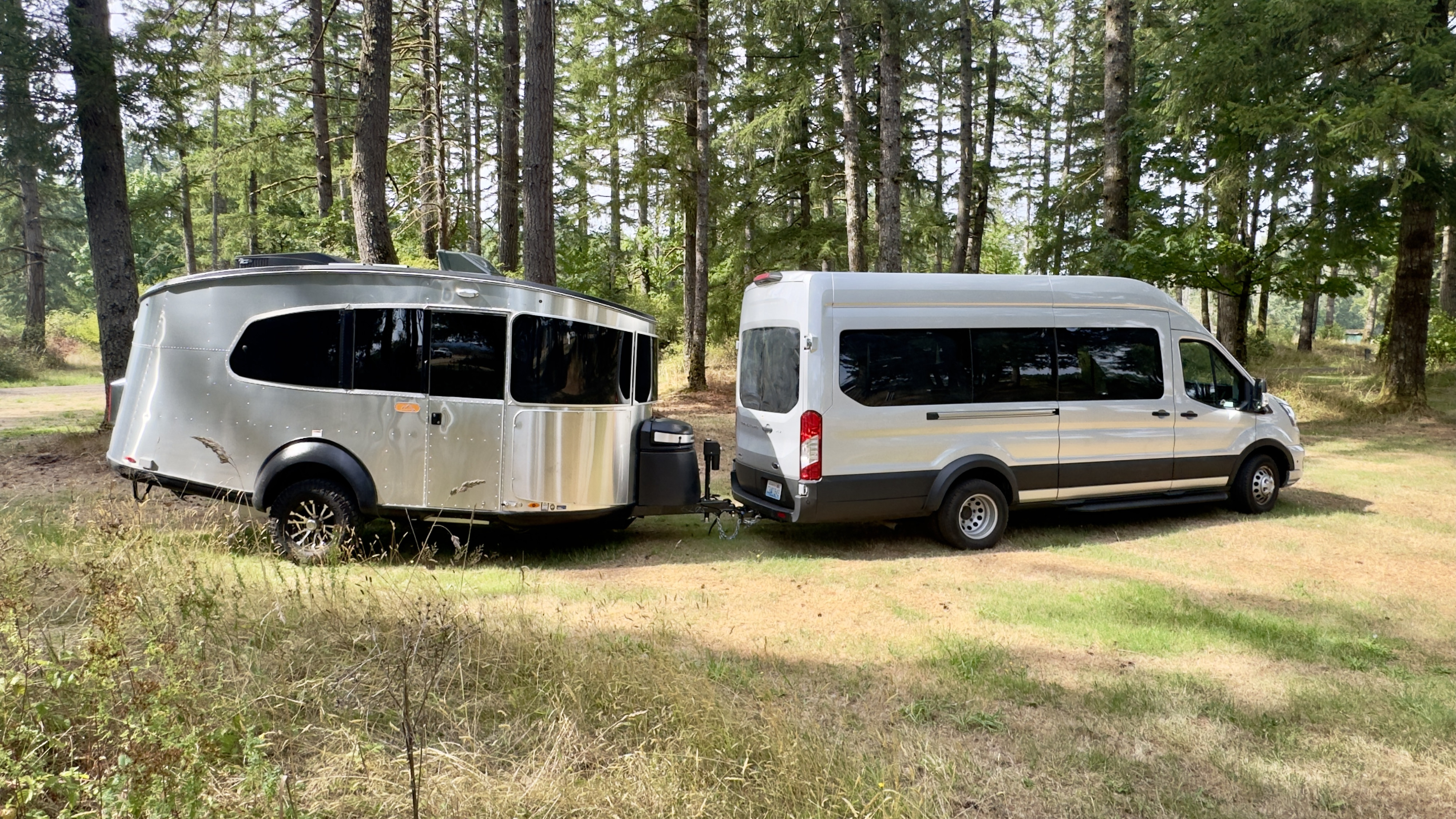 Photos | 2024 1FBVU5XG6RKB81847 Ford Transit 350HD AWD Class B