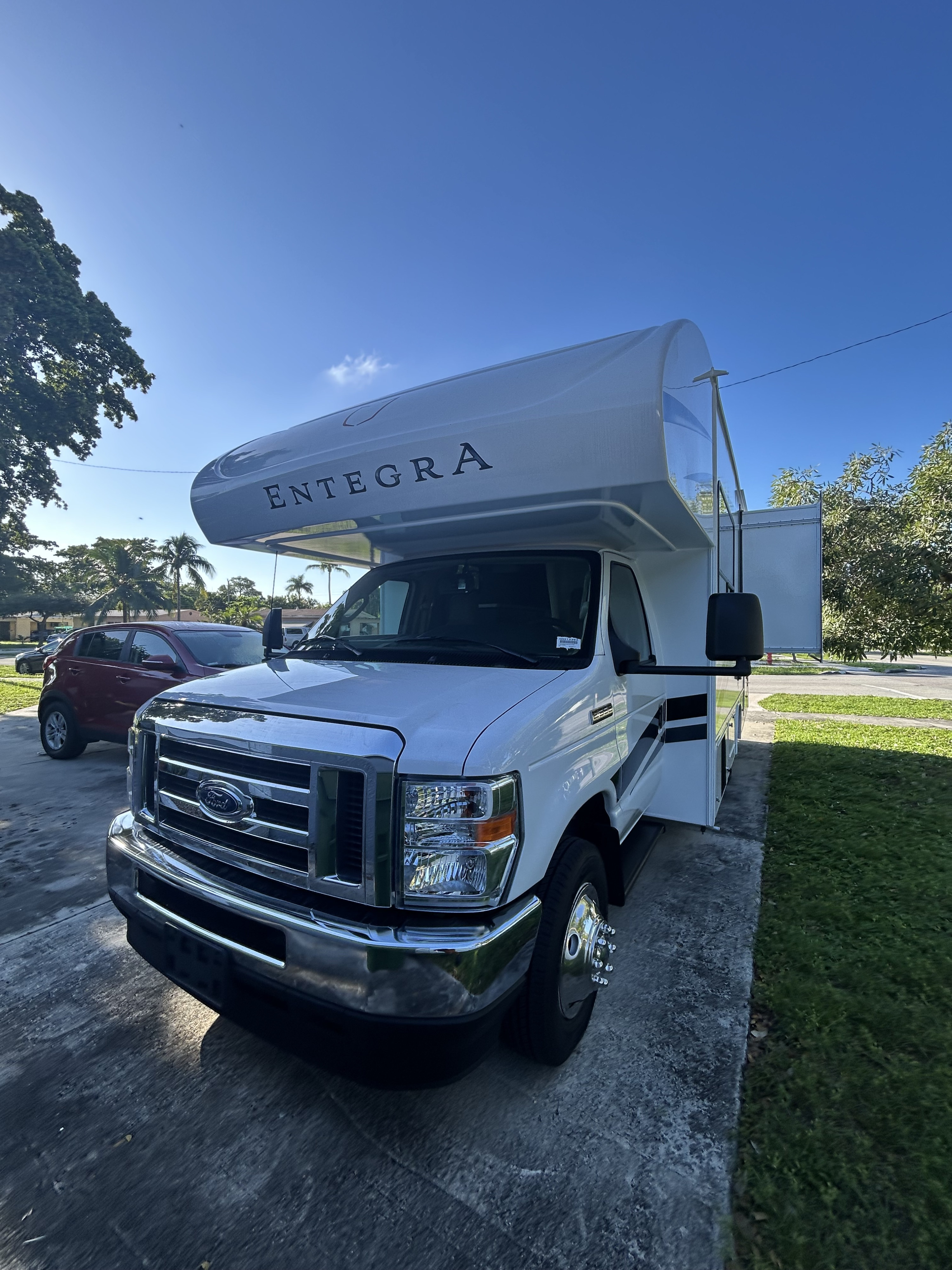 2025 Entegra Odyssey SE – Your Ultimate Adventure on Wheels!
