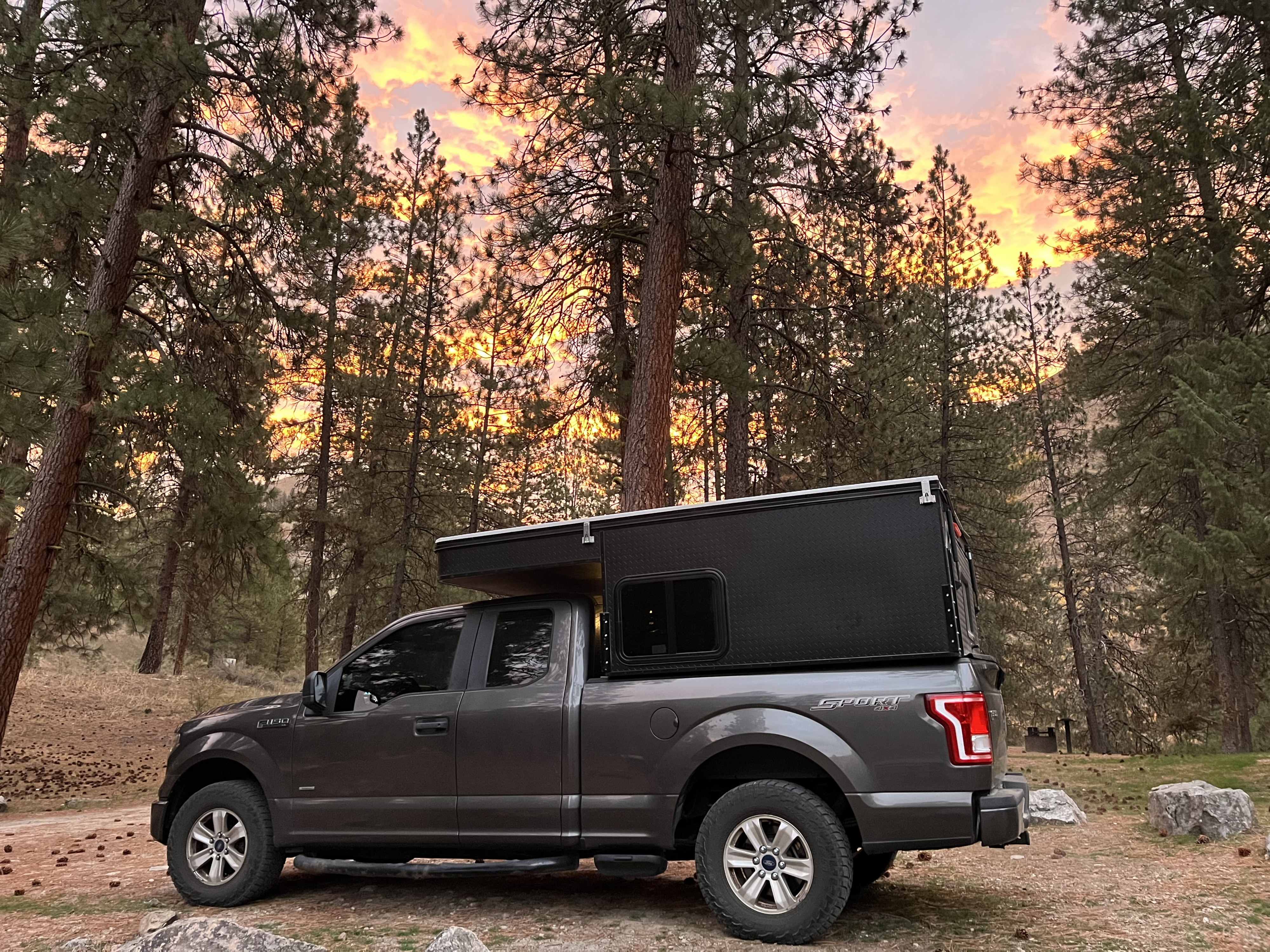 2020 Four Wheel Campers Shell Models Truck Camper Rental in Boise