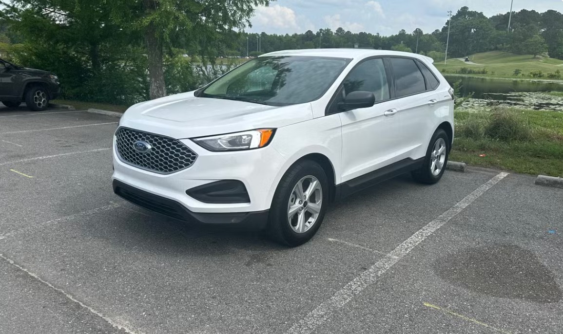 2024 Ford Edge