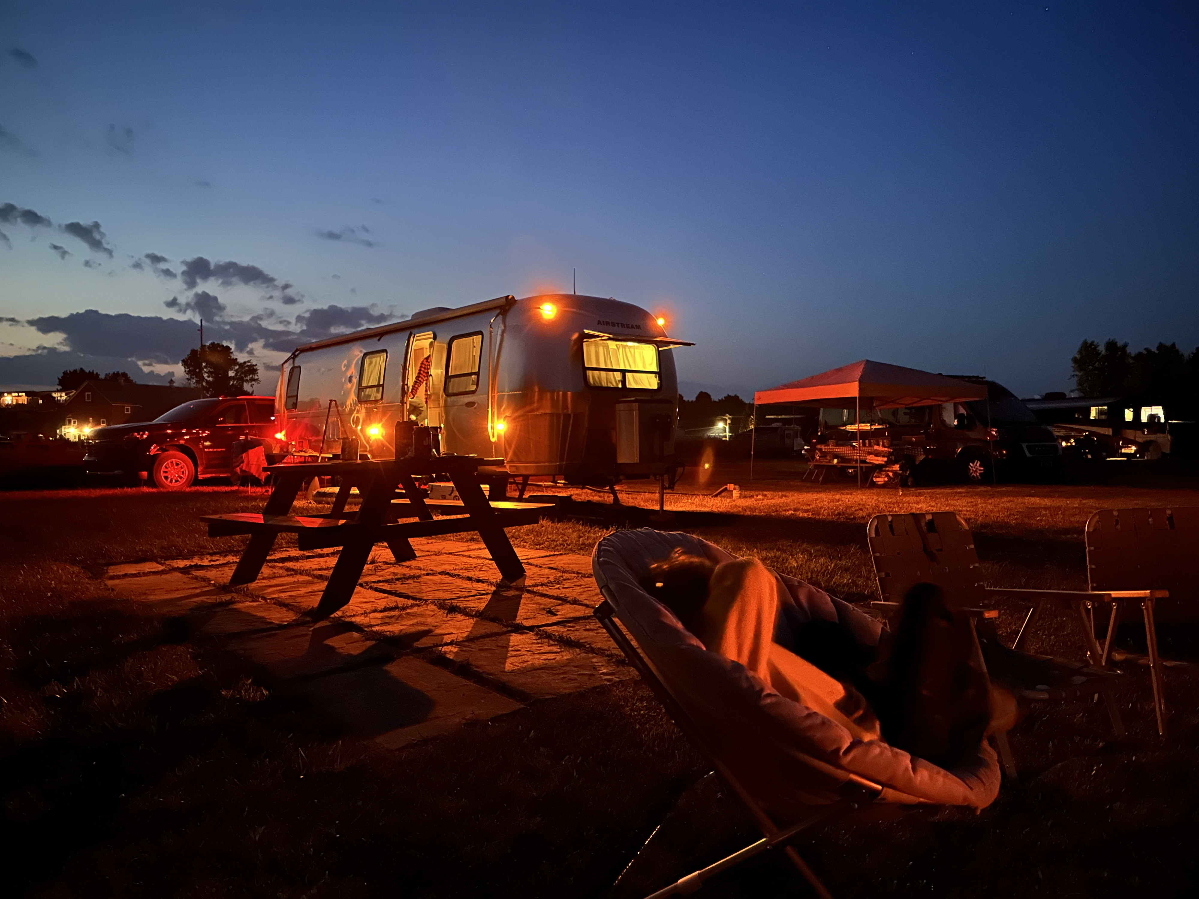 Modern Adventure in a Classic 30' Airstream — Sleeps 6, Full Bath + Bunks