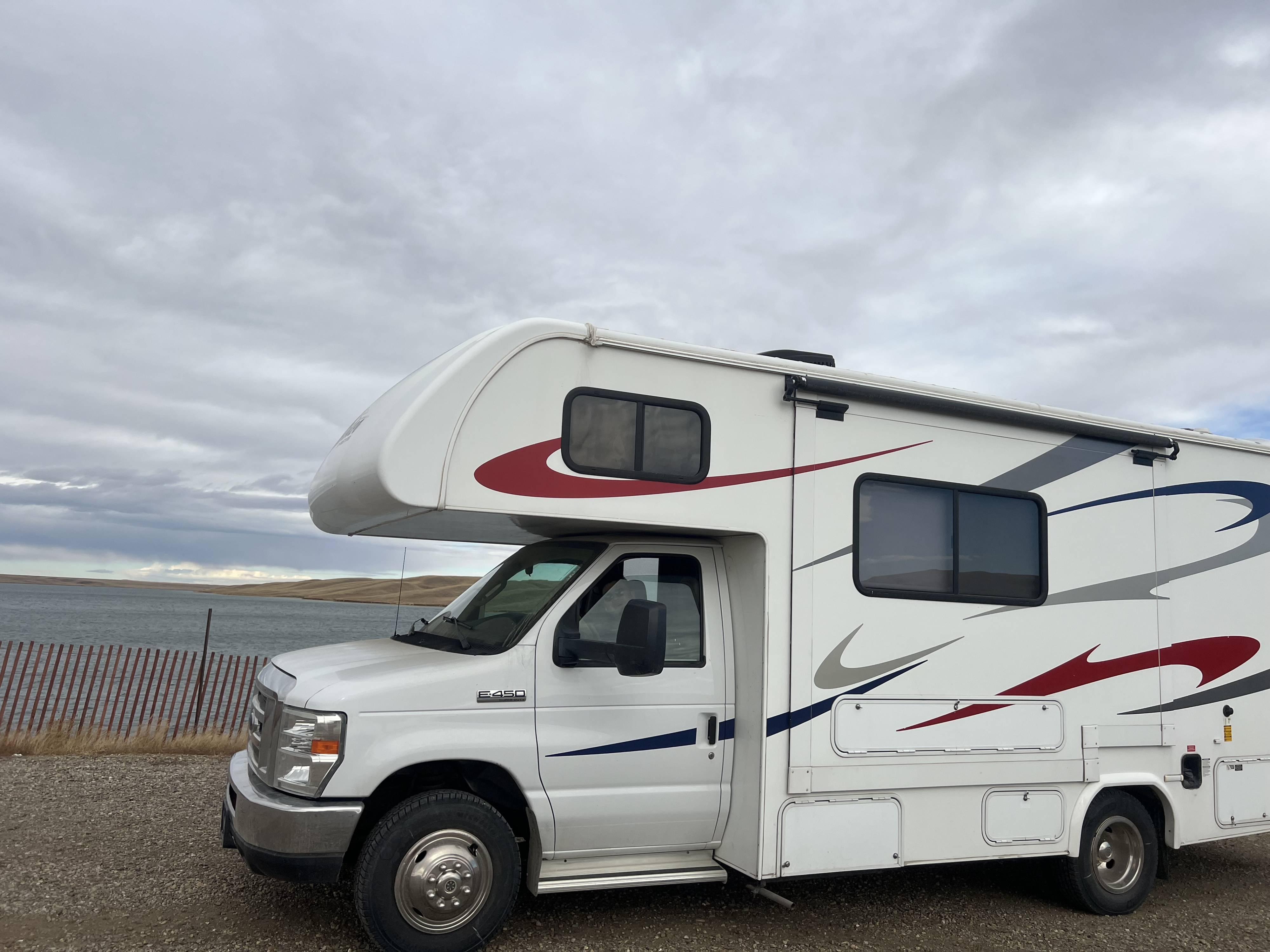 2017 Forest River Sunseeker View 6 - Calgary RV Rental Details