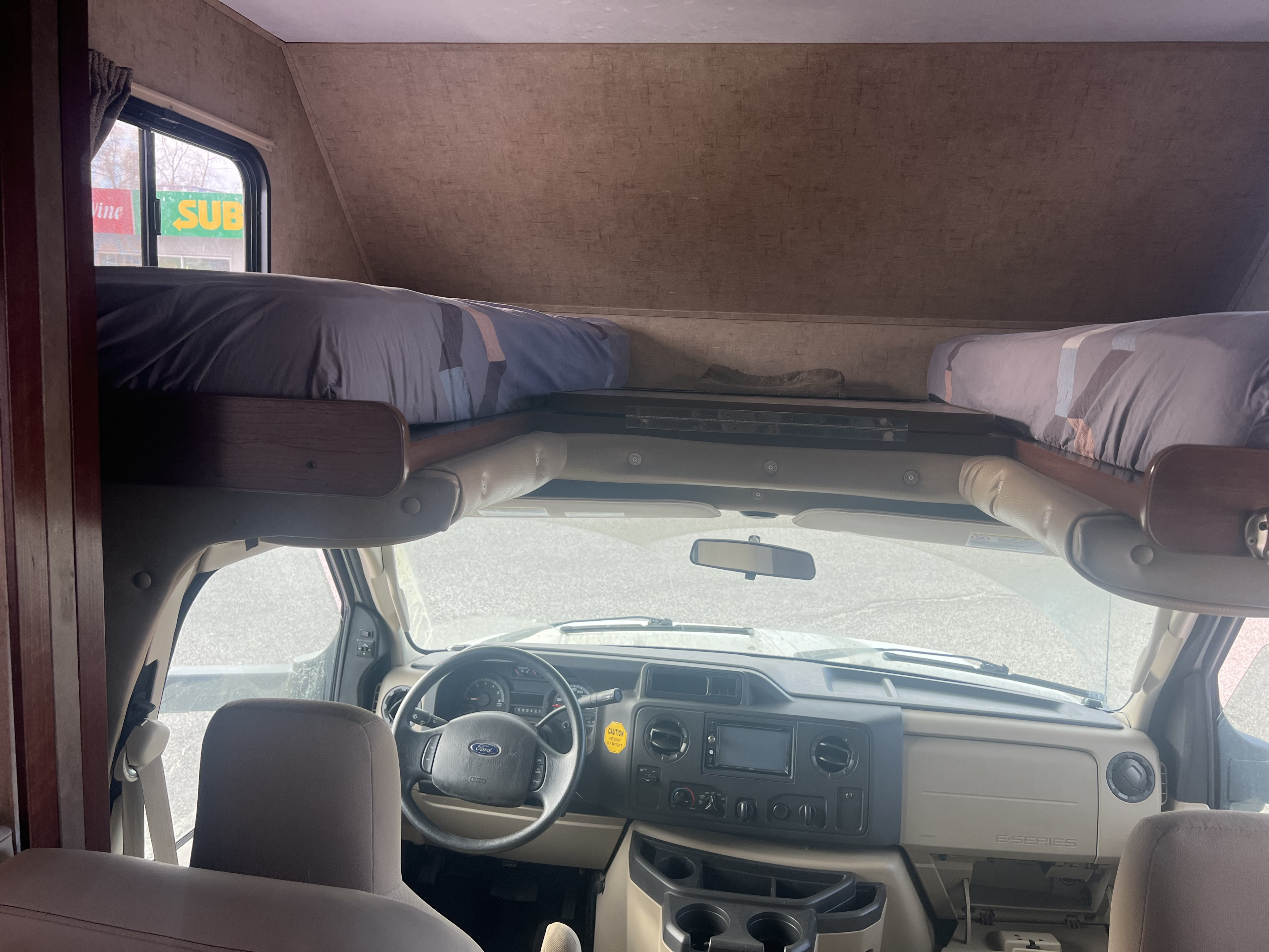 2017 Forest River Sunseeker View 7 - Calgary RV Rental Details