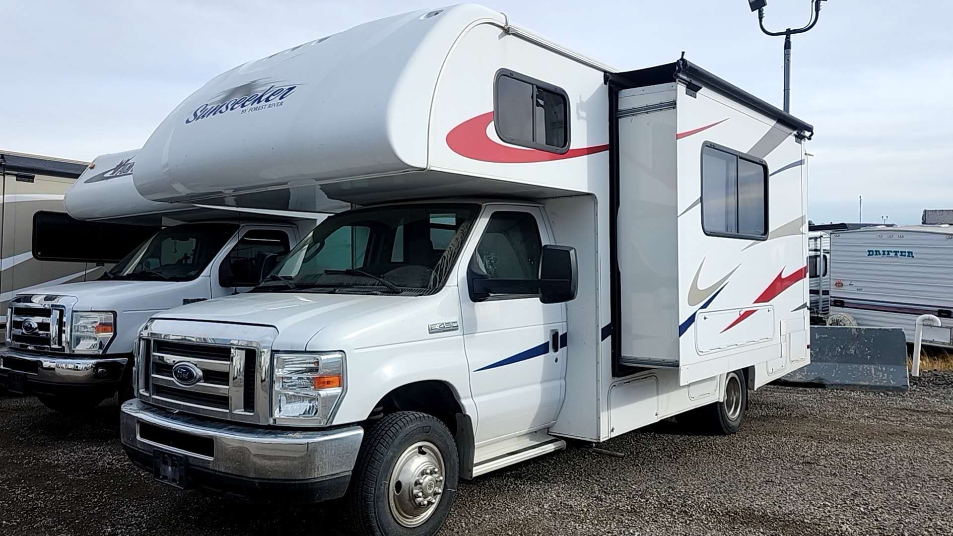 2017 Forest River Sunseeker View 2 - Calgary RV Rental Details