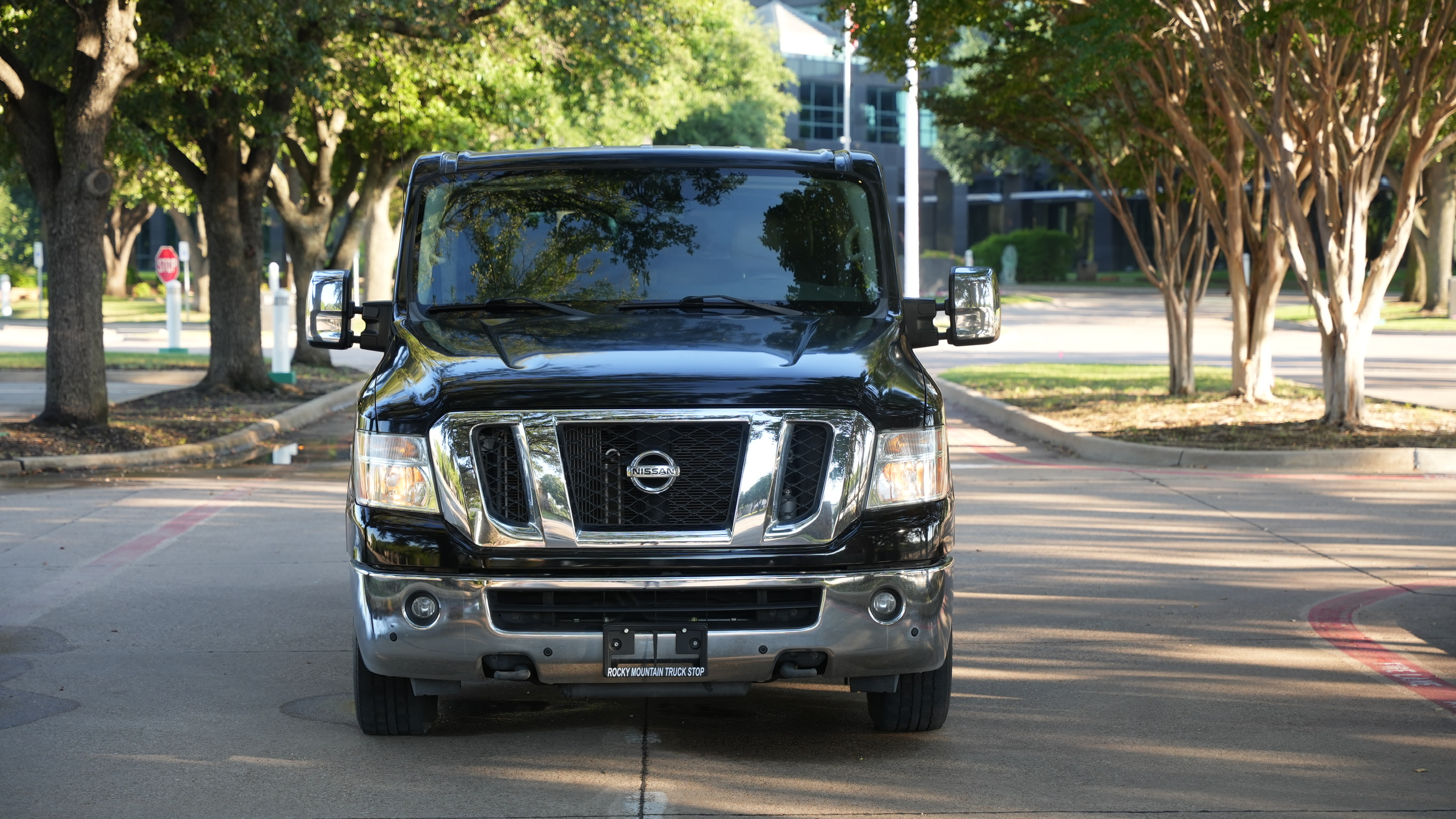 2017 Nissan NV3500 HD Passenger