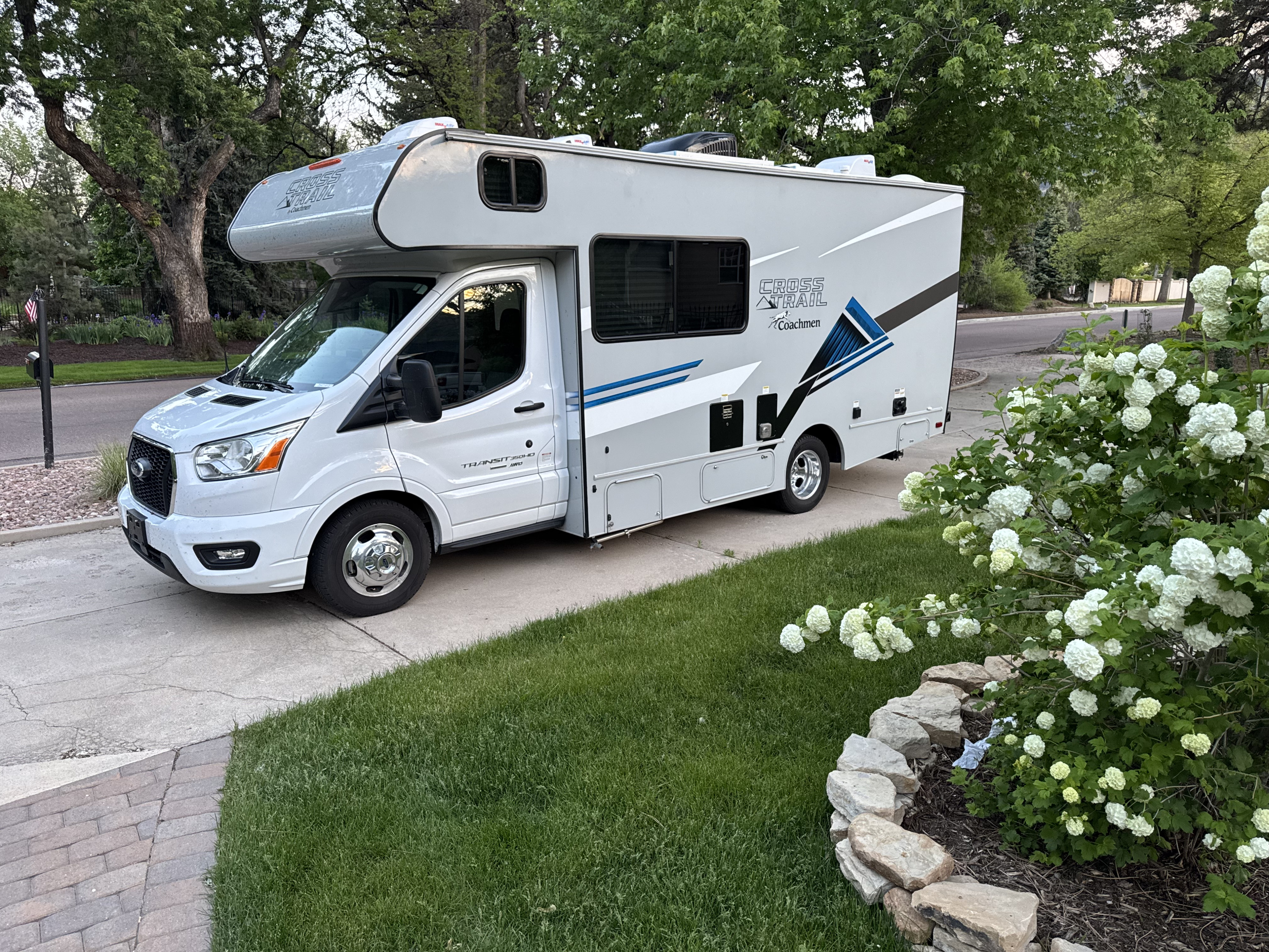 2023 Coachmen Cross Trail 20CBT XL – Great Condition