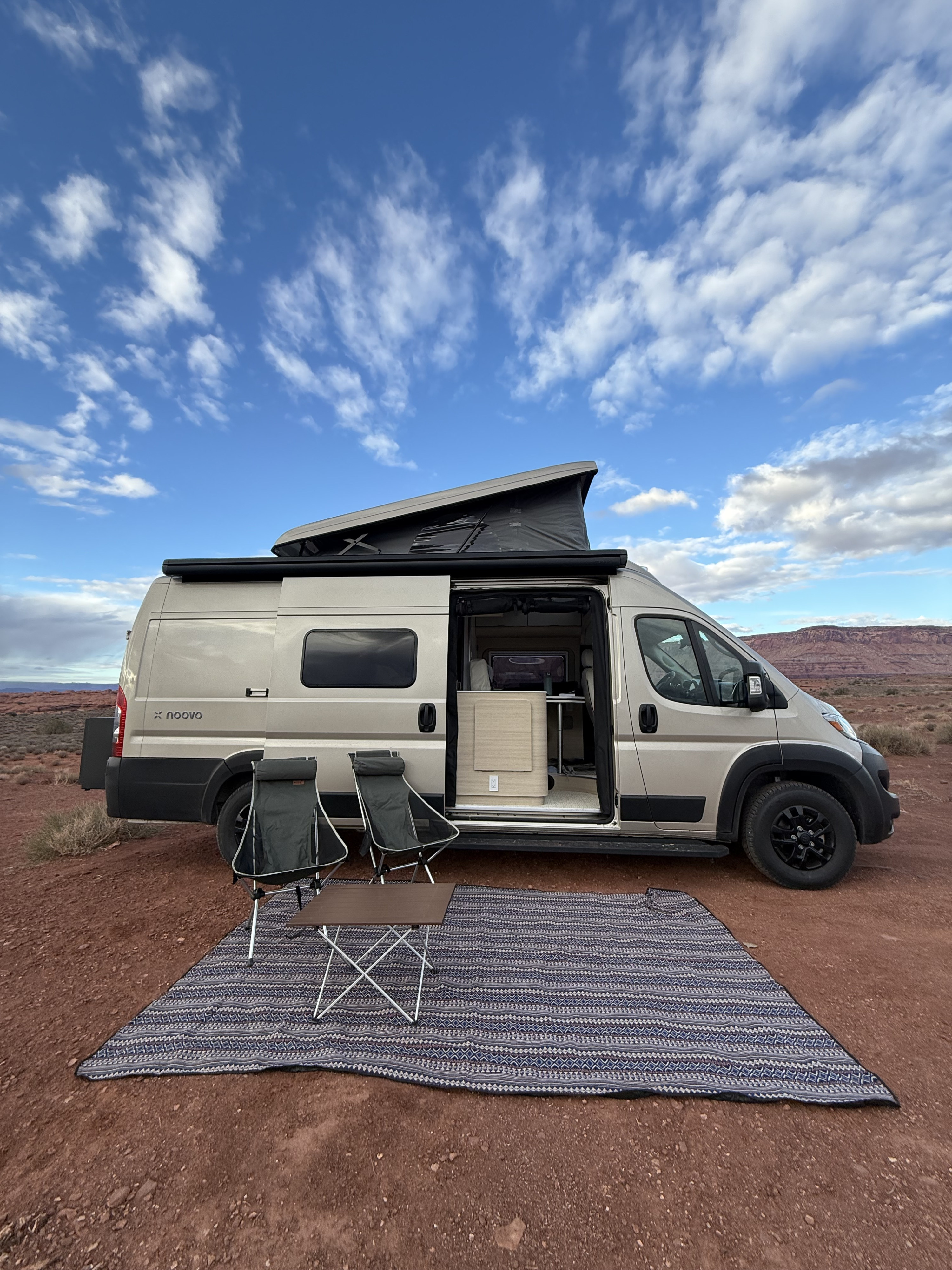 Vista Vagabond | Noovo Pop Campervan for 4 | Off-Grid + Starlink WiFi