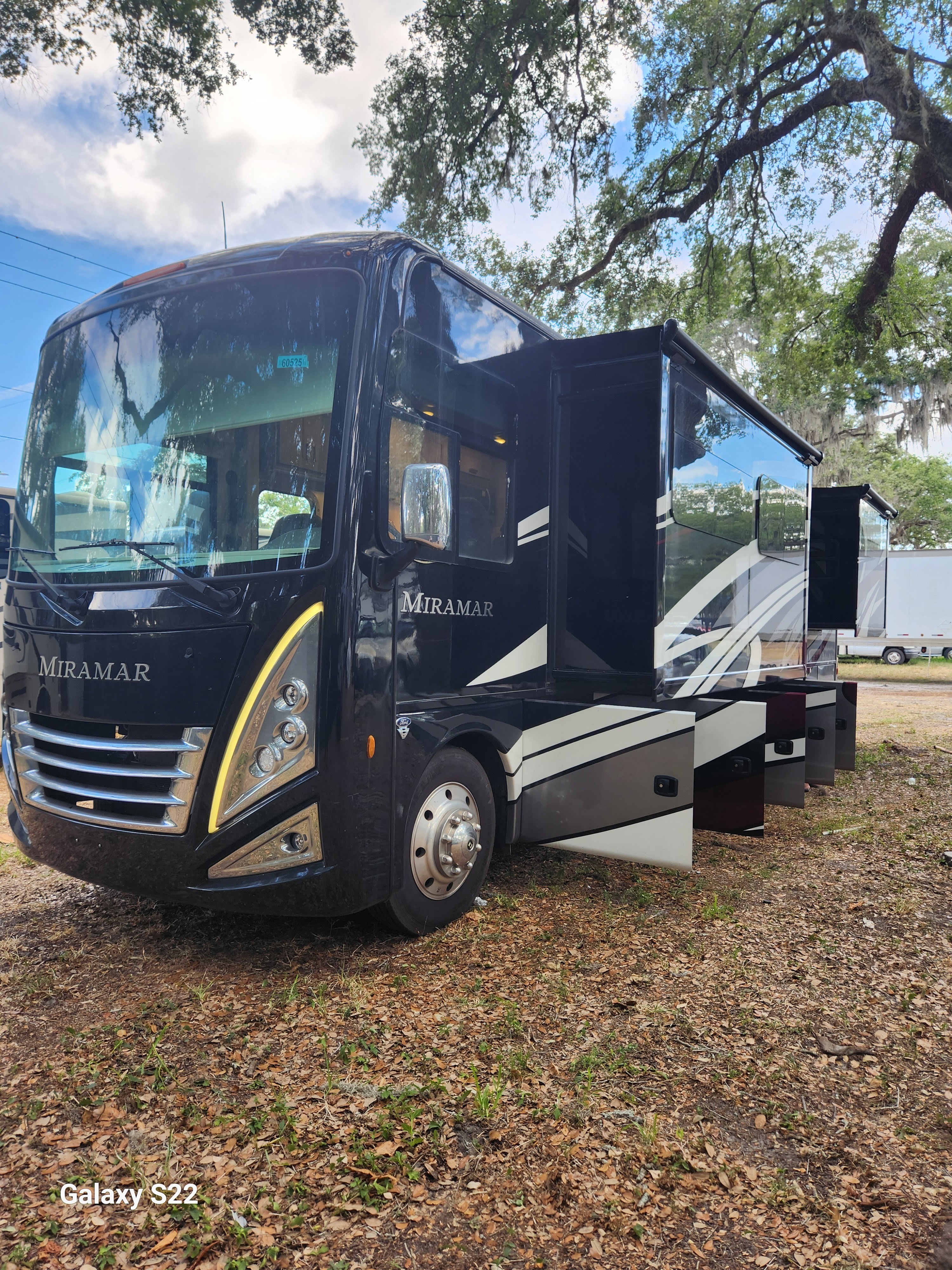 2023 MIRAMAR - CONVENIENT & EASY TO DRIVE!