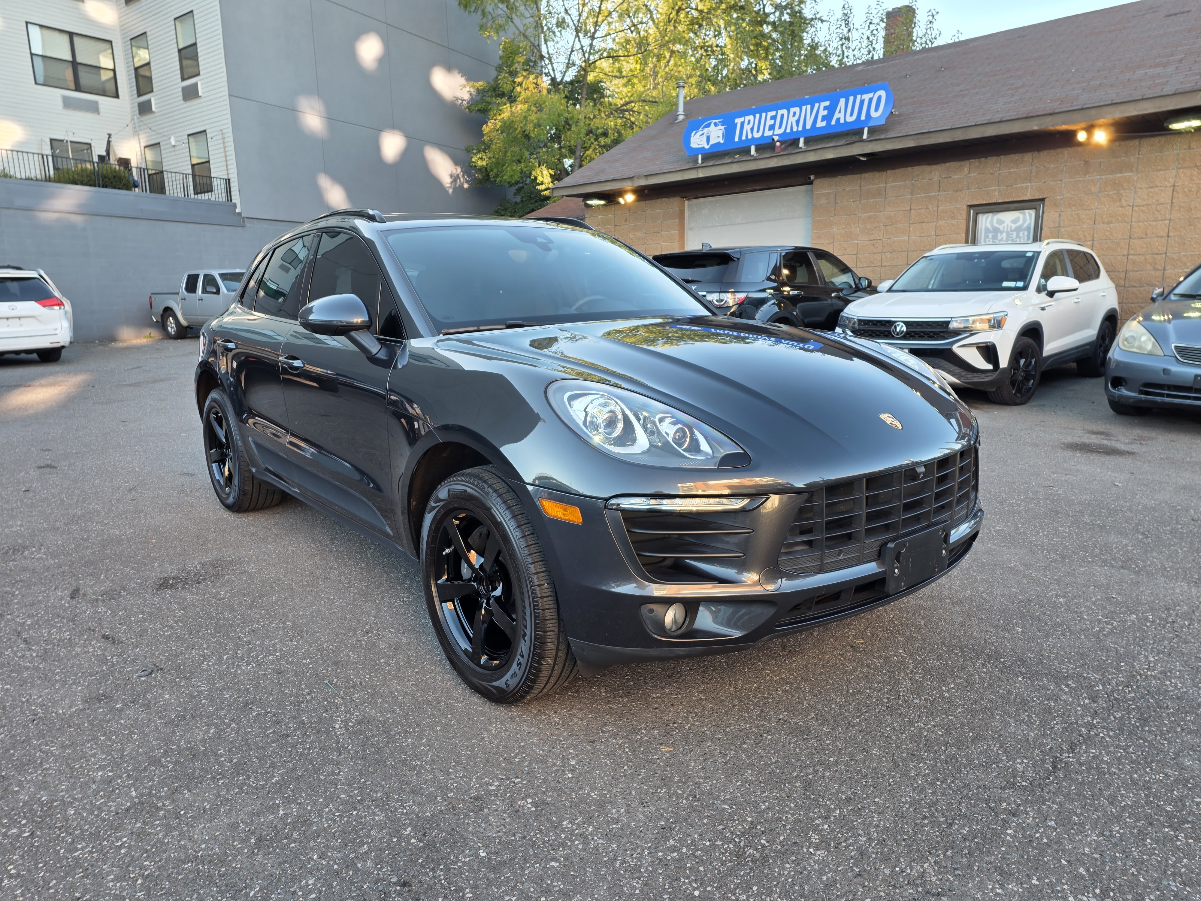 2017 Porsche Macan