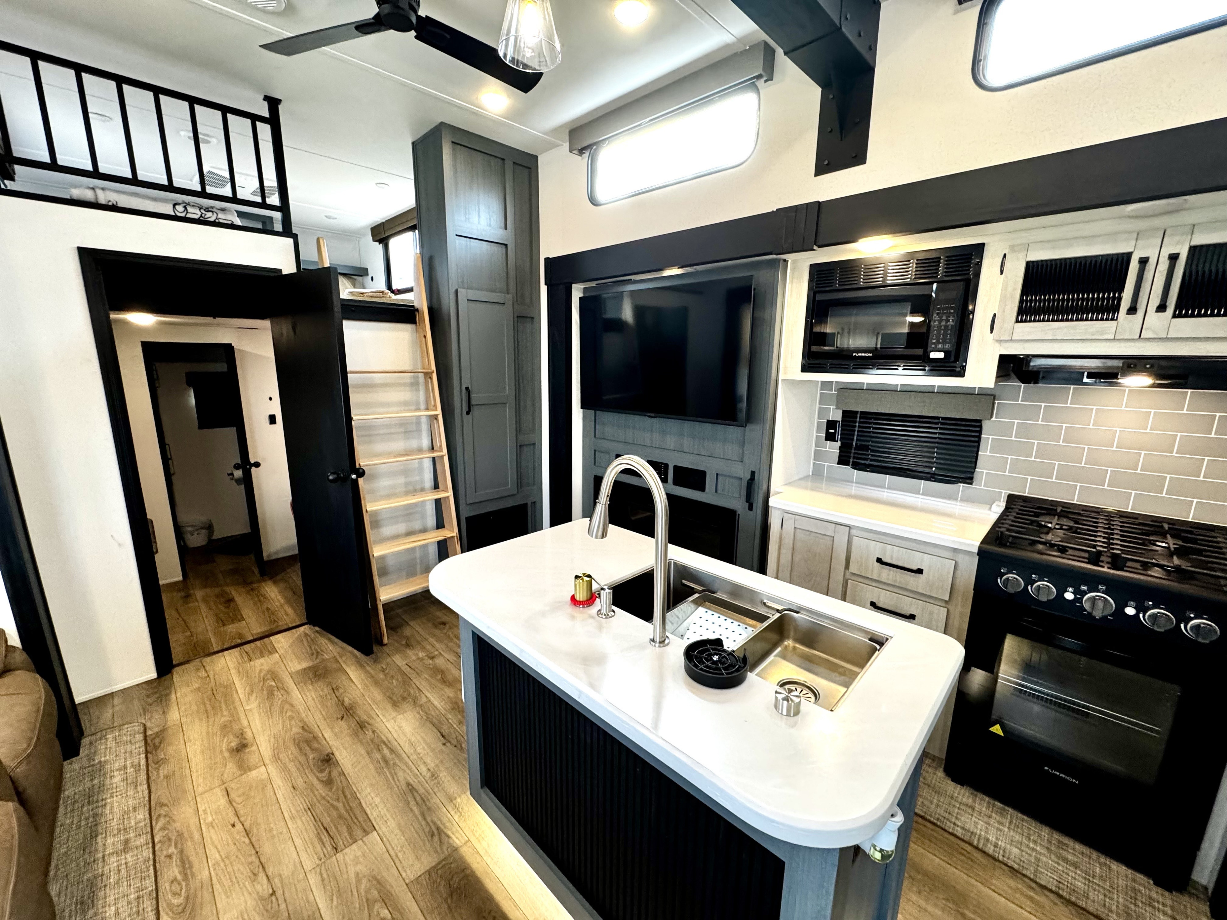 The Clubhouse -We Deliver To Fort Wilderness!