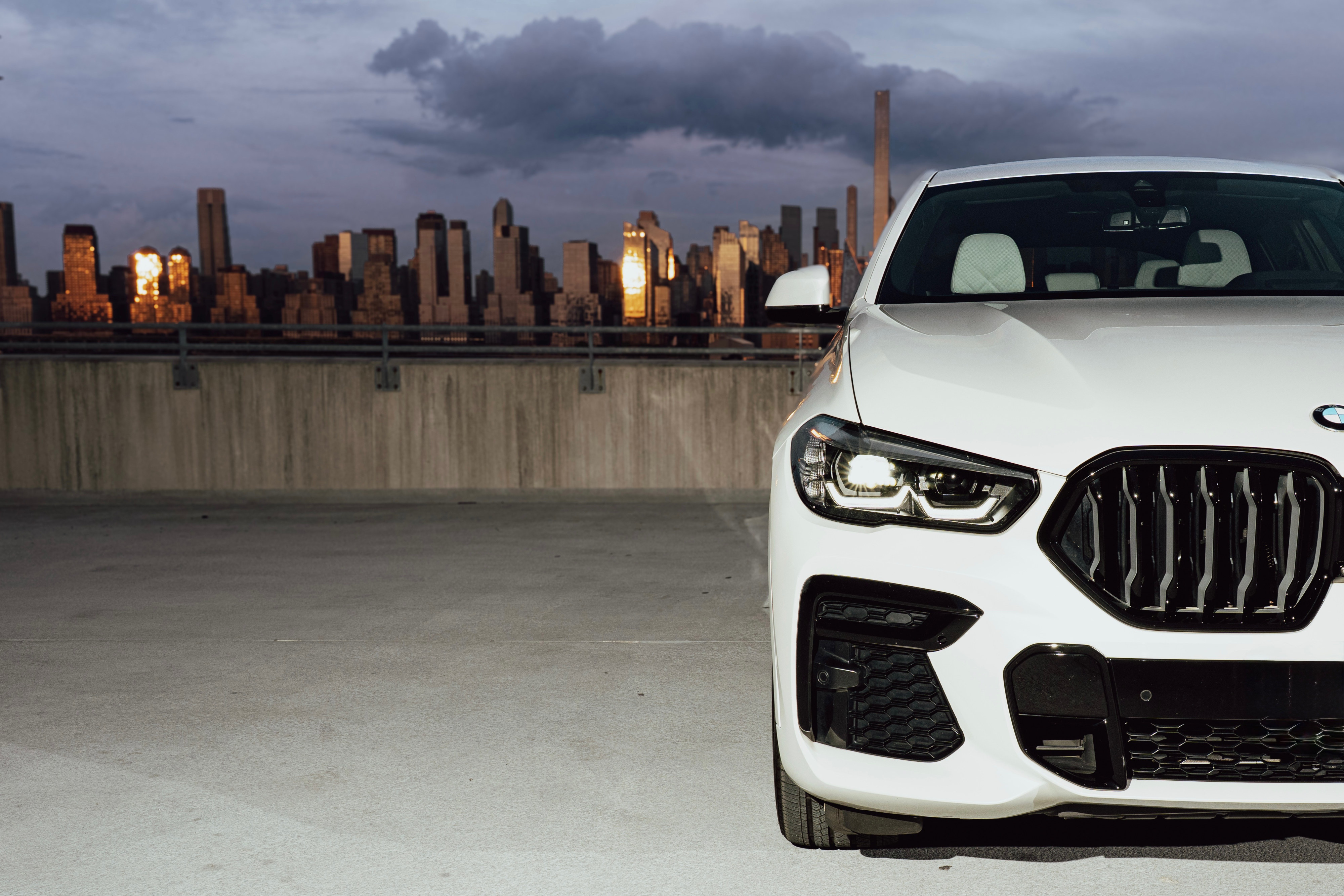2023 BMW X6