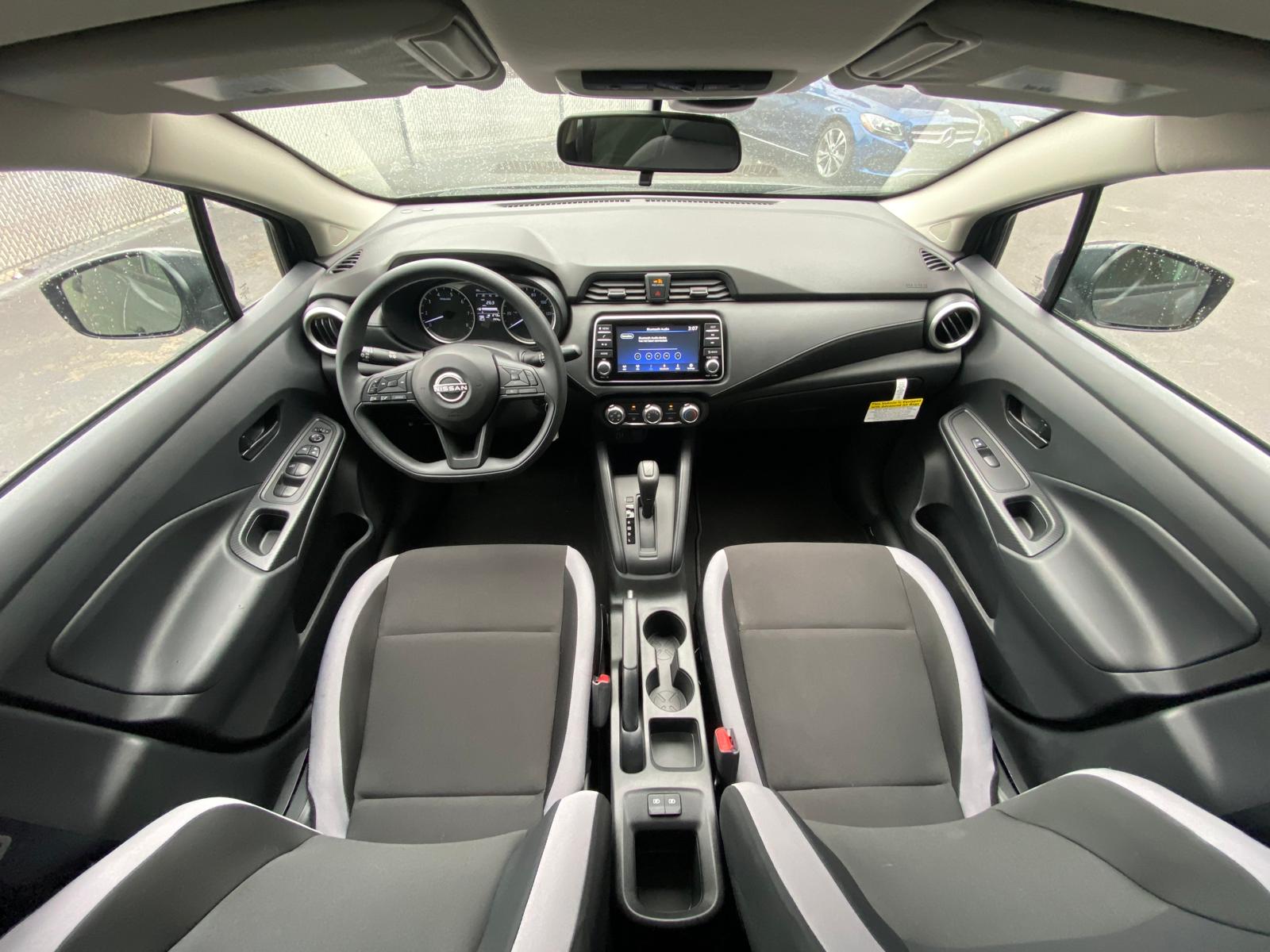 2025 Nissan Versa