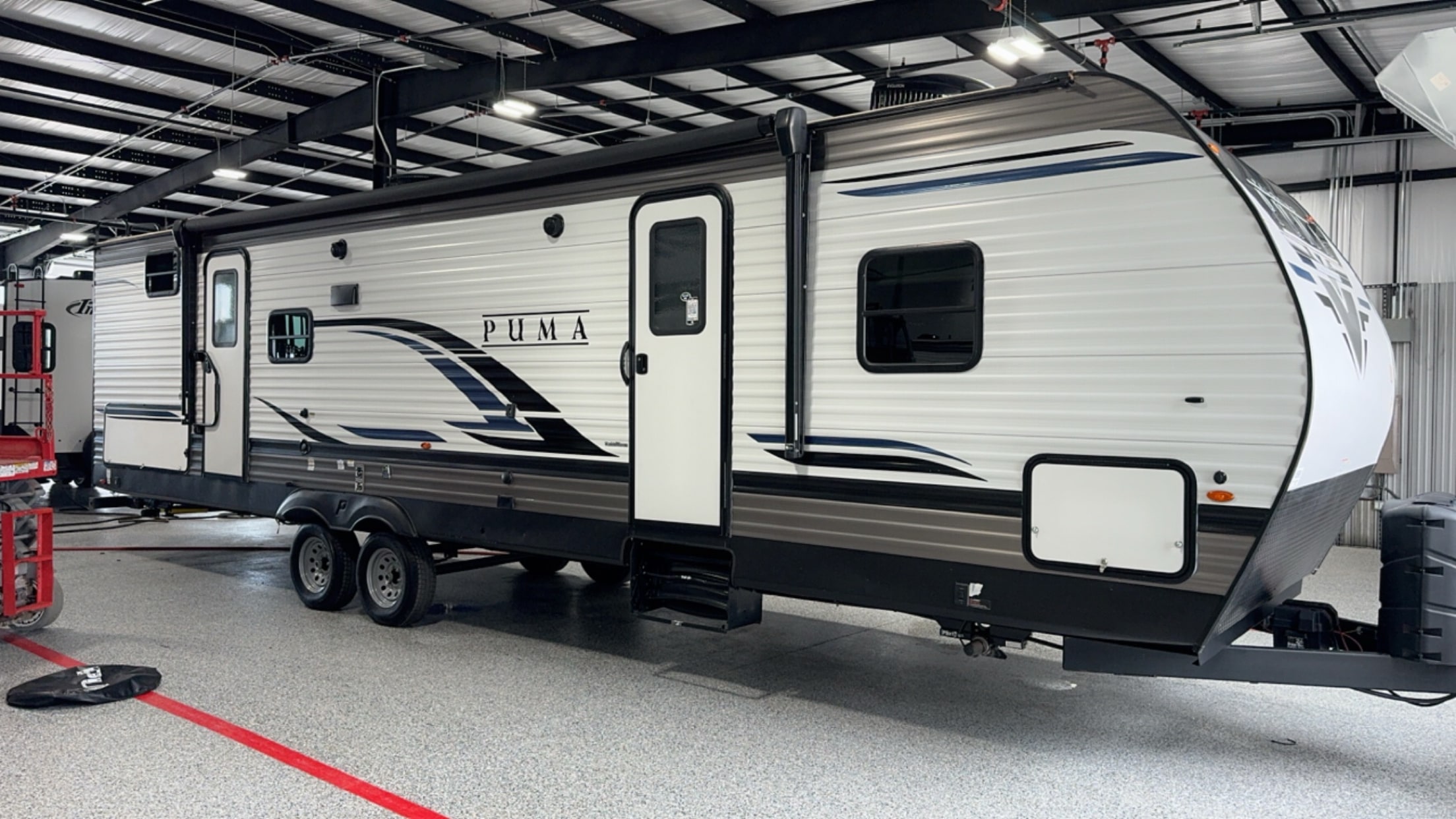 2020 spacious puma palomino