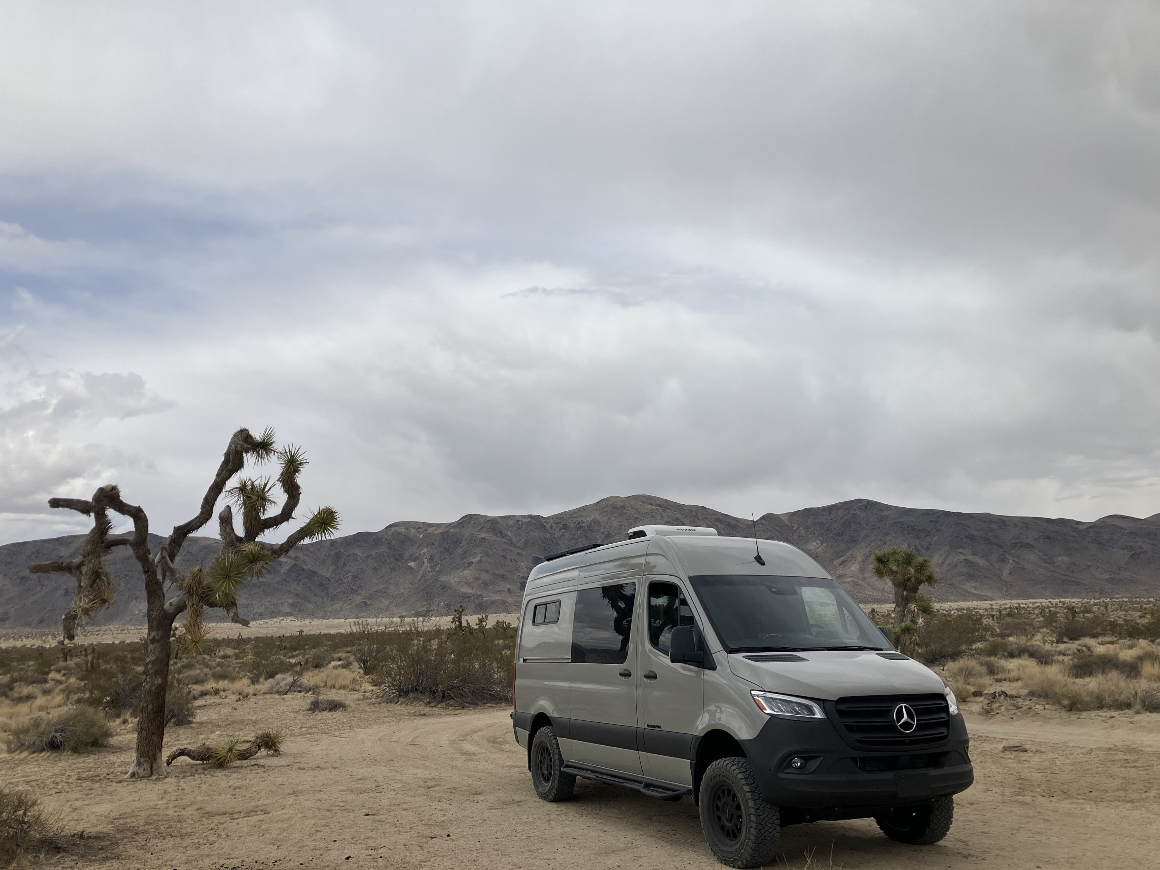 Kid-Friendly Sprinter Van | Queen Bed + Bunks | All-Season Comfort