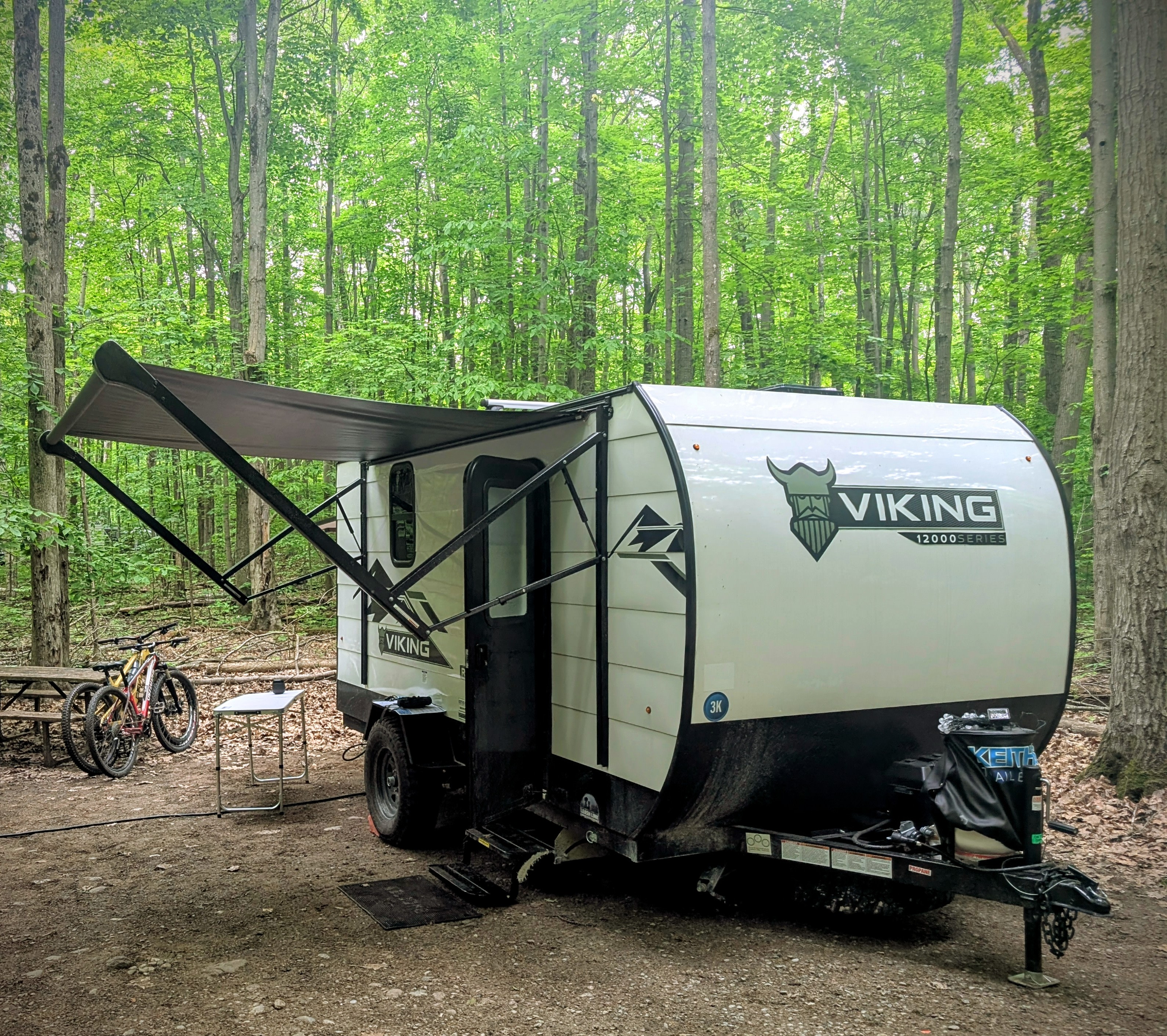 Park & Explore - Viking Couples Trailer
